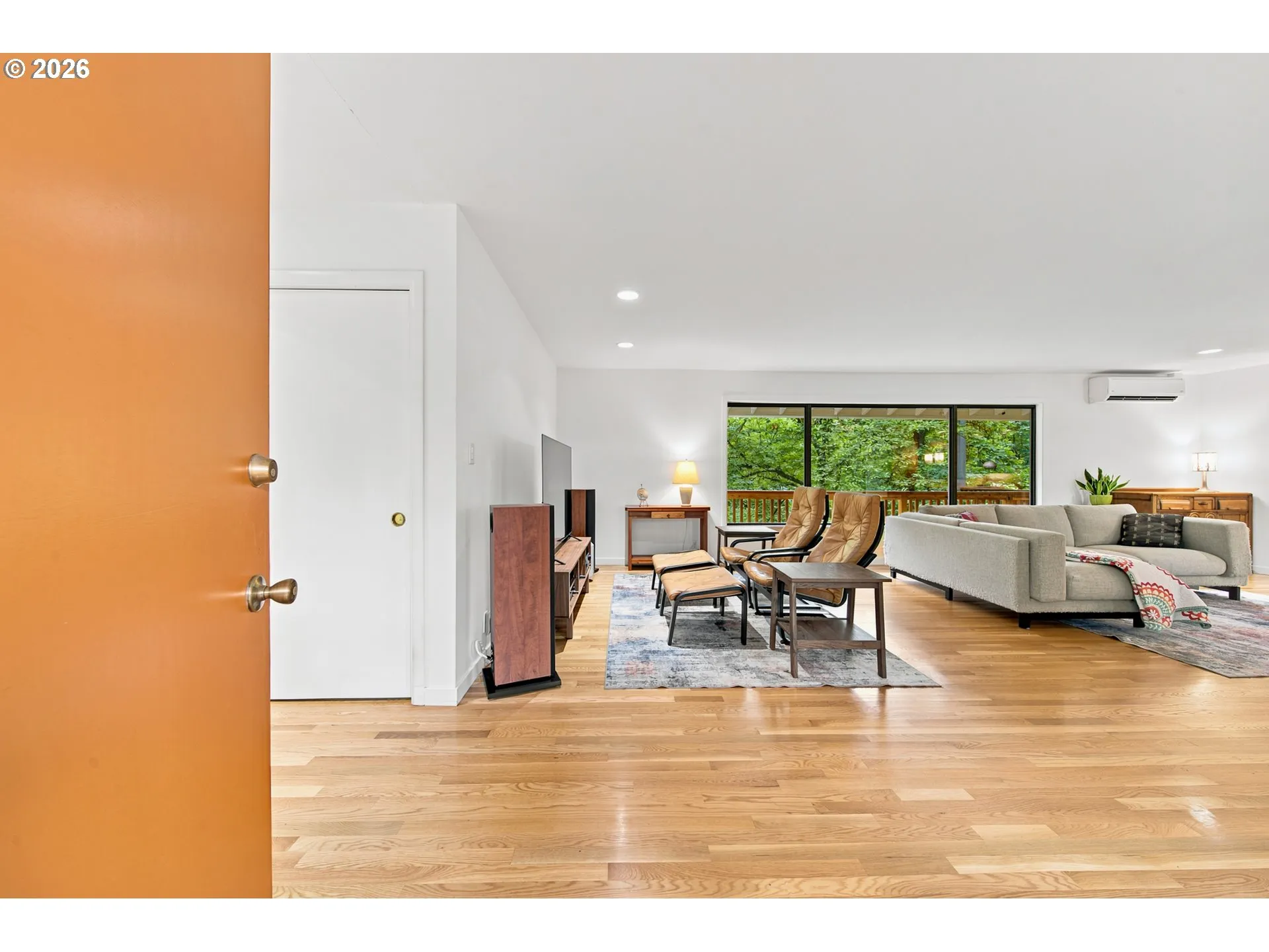 Entrance/Foyer