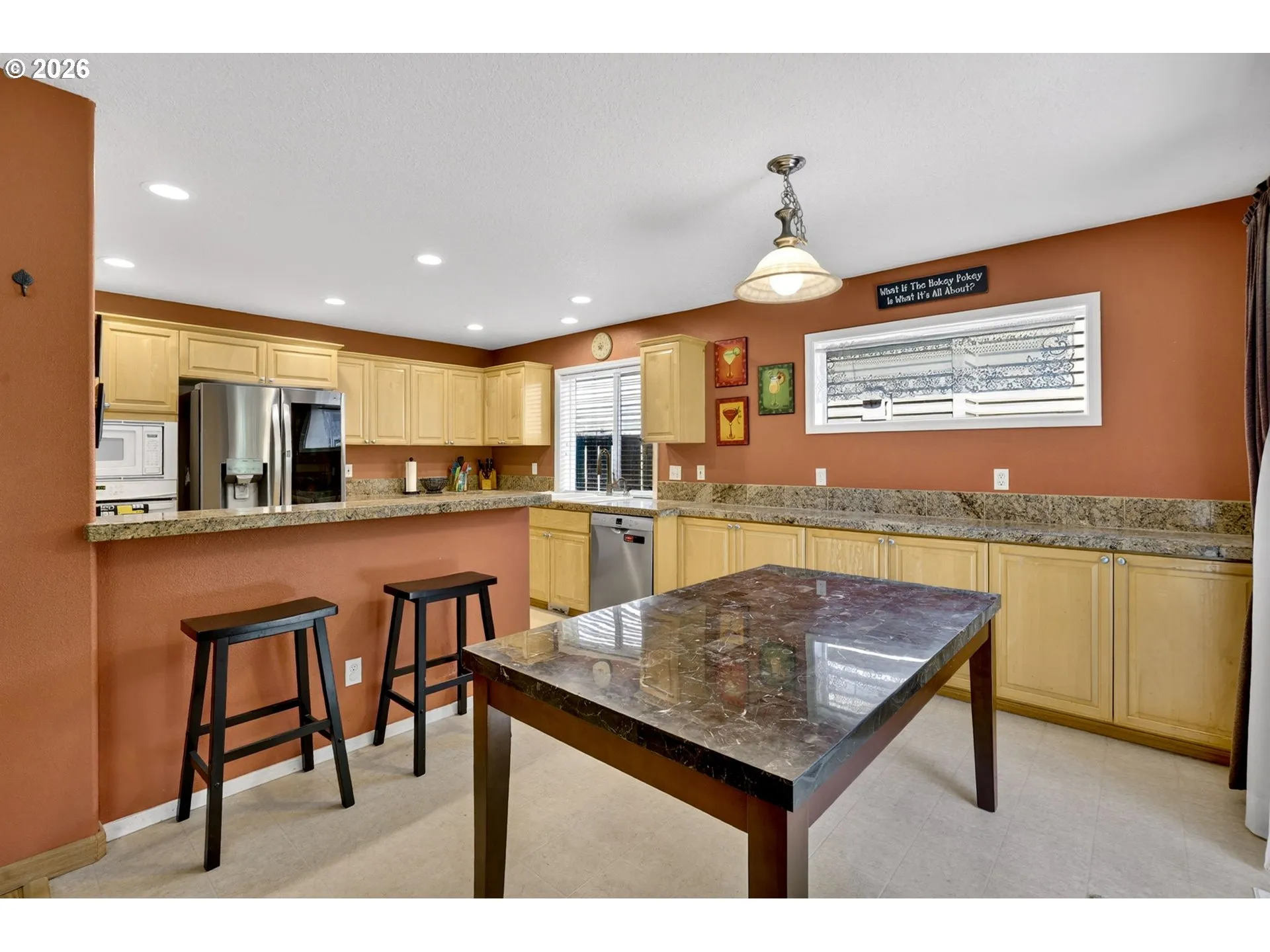 Kitchen-Eating Area