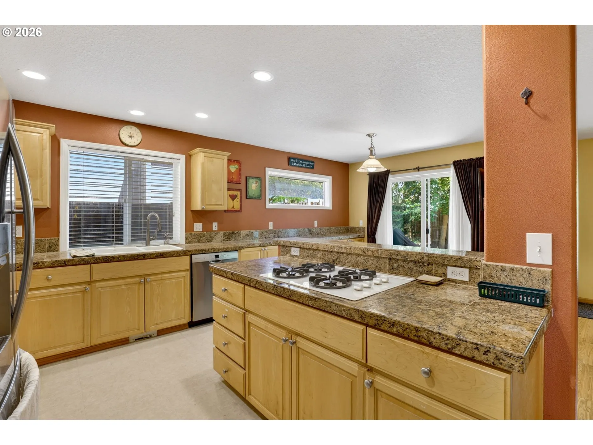 Kitchen-Cooking Island