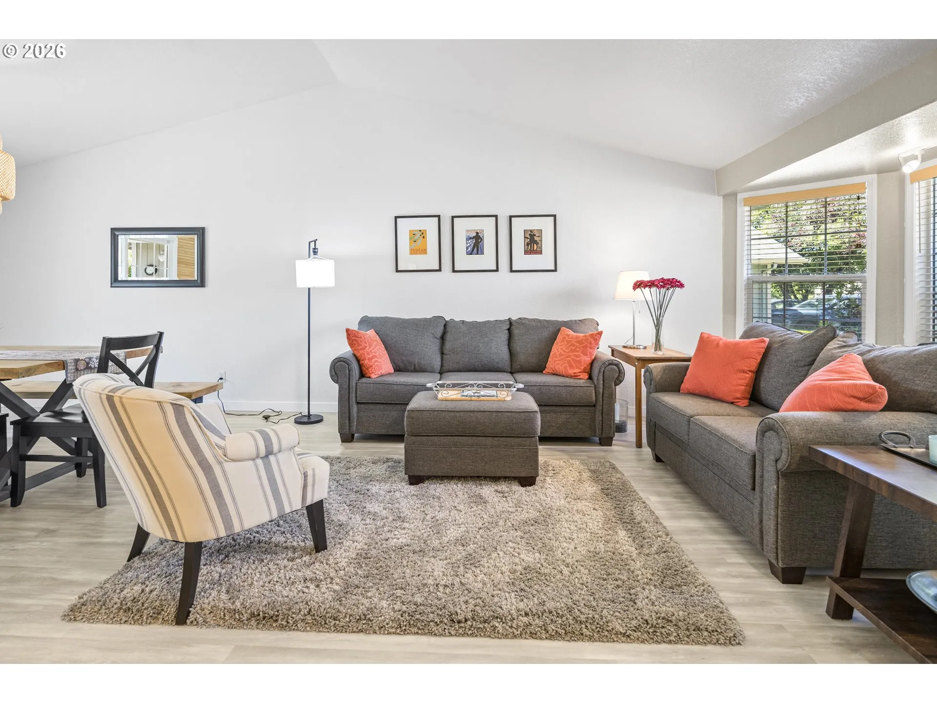 Living Room-Vaulted Ceilings
