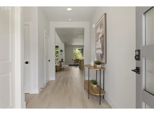 Entrance/Foyer