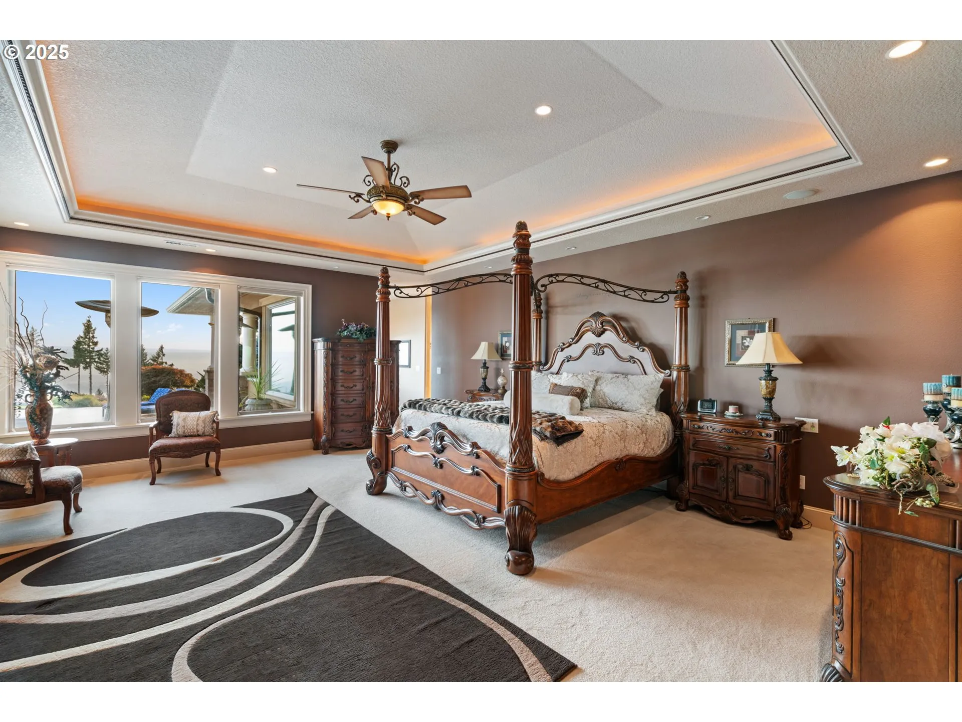 Primary Bedroom-Ceiling Fan