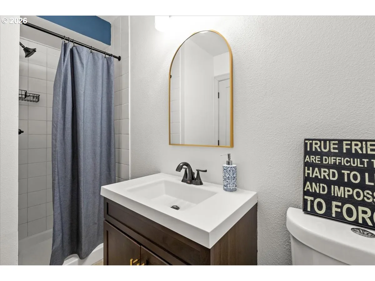 Bathroom-Lower