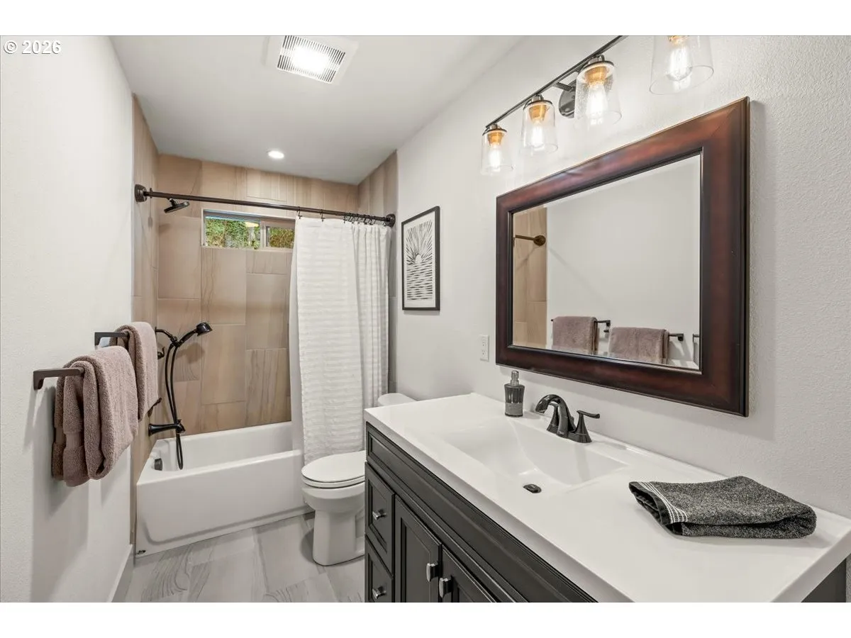 Bathroom-Hall