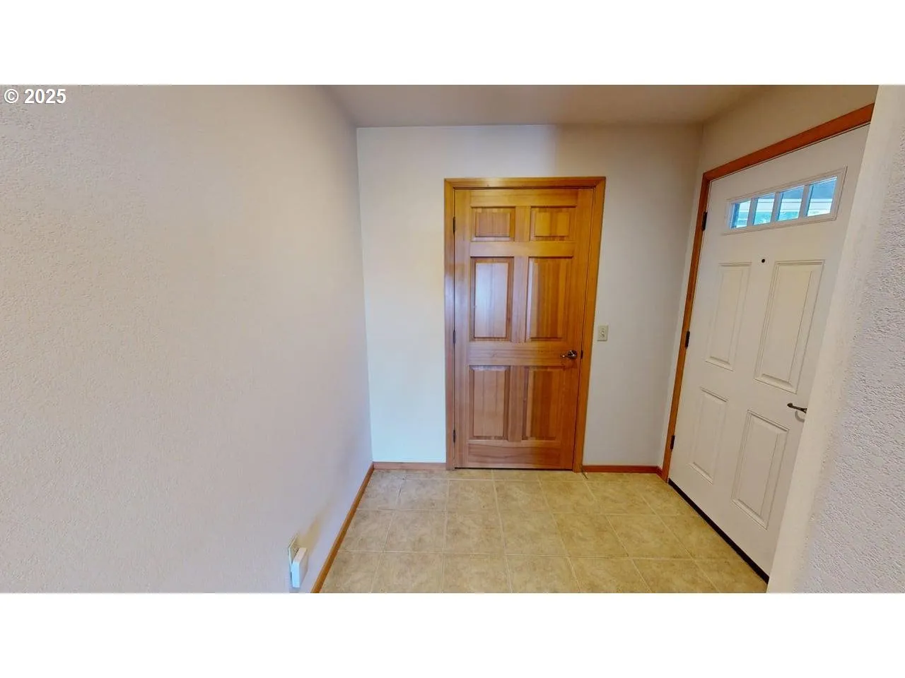Entrance/Foyer