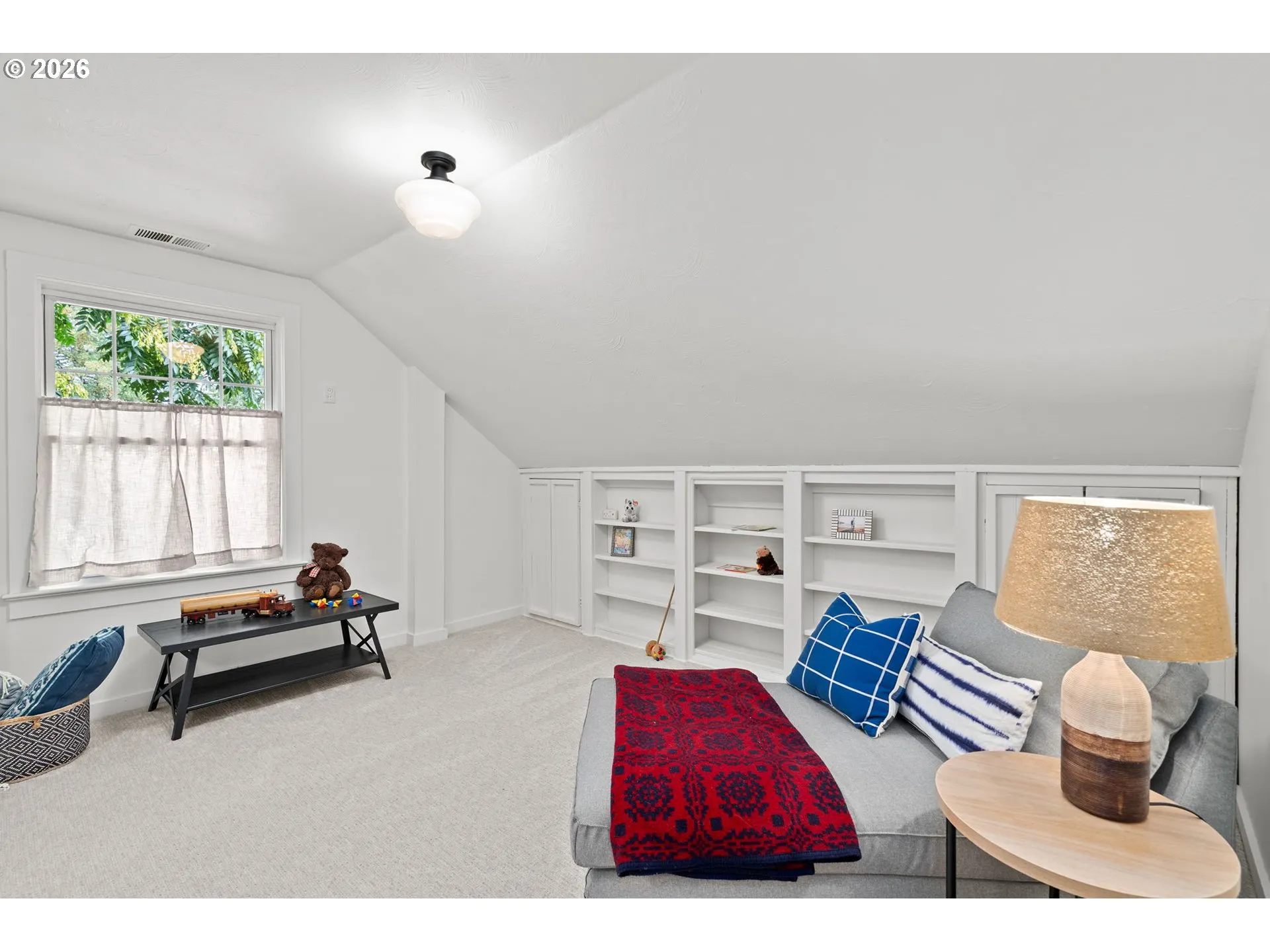 Bonus Room-Upper