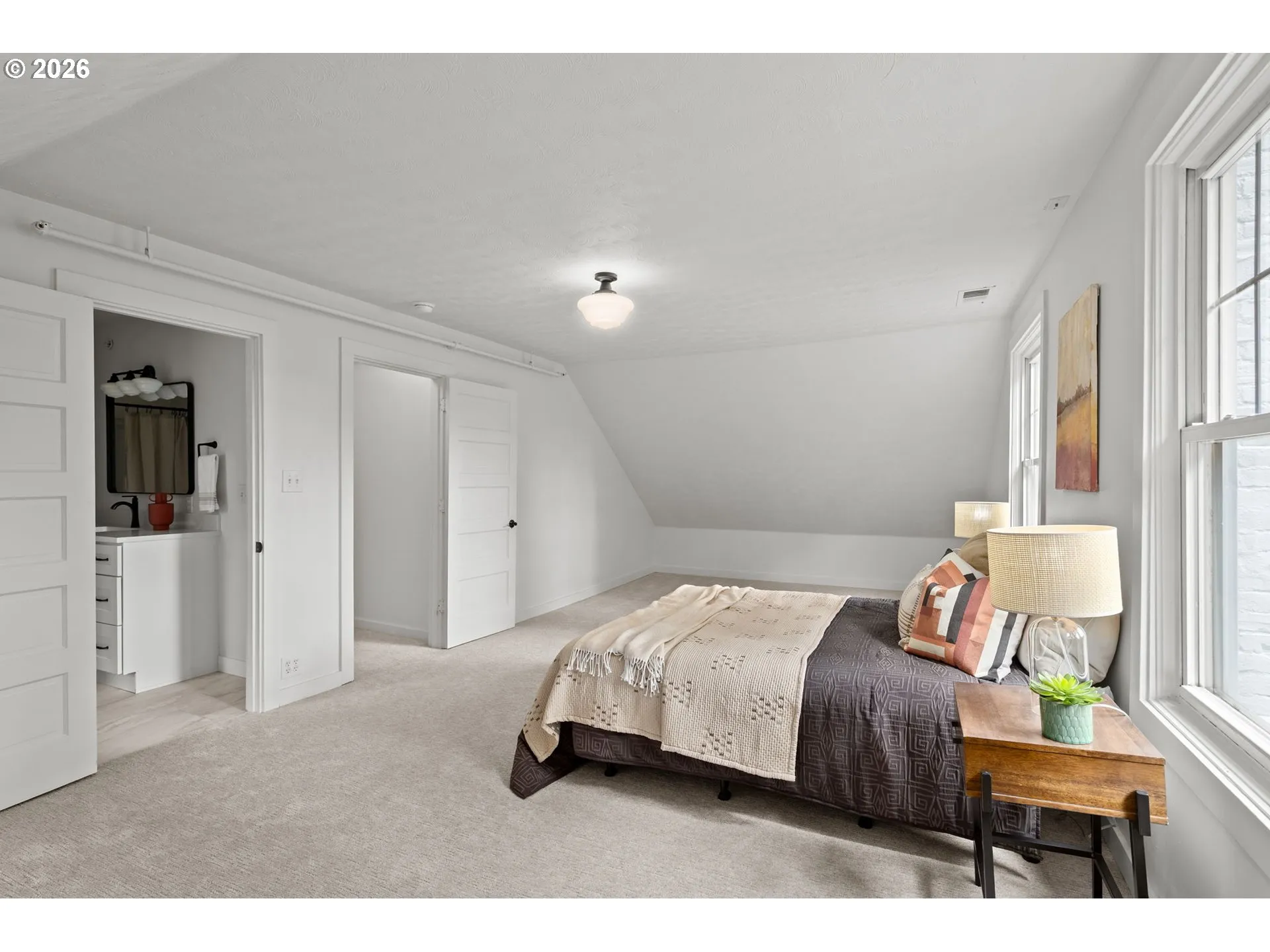 Bedroom, Owner's Suite-Upper