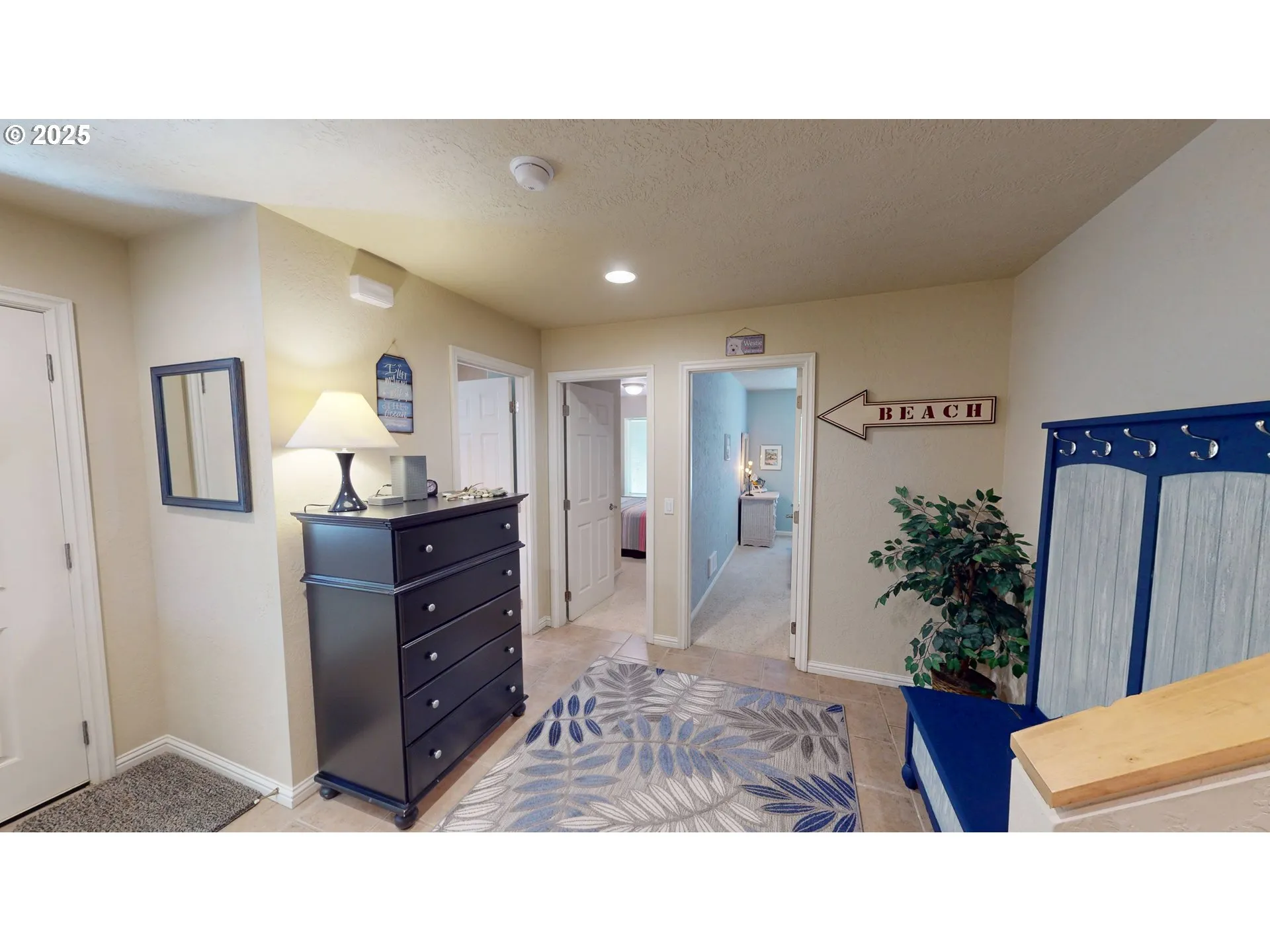 Entrance/Foyer