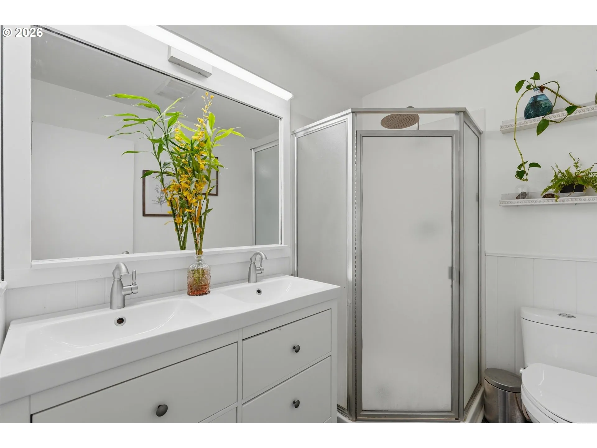 Bathroom, Attached-Double Sinks