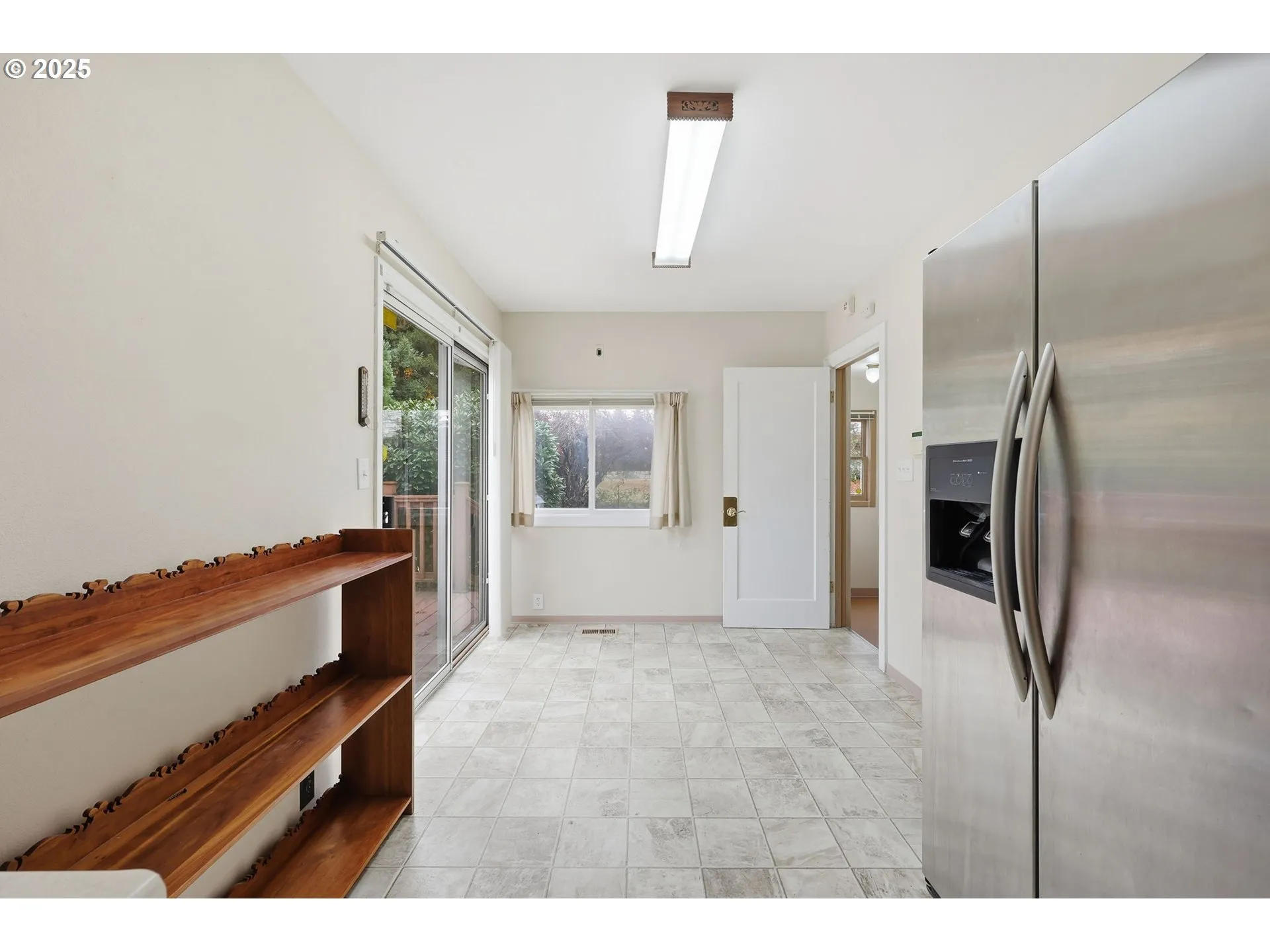 Kitchen/Nook-Eating Area