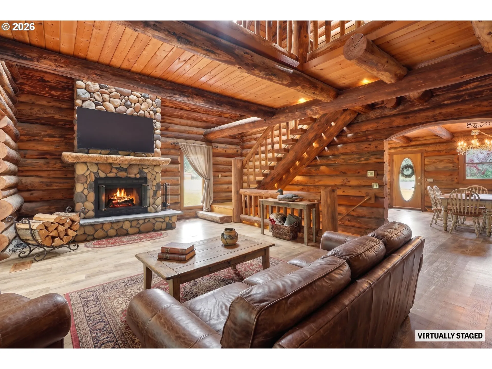 Living Room-Fireplace