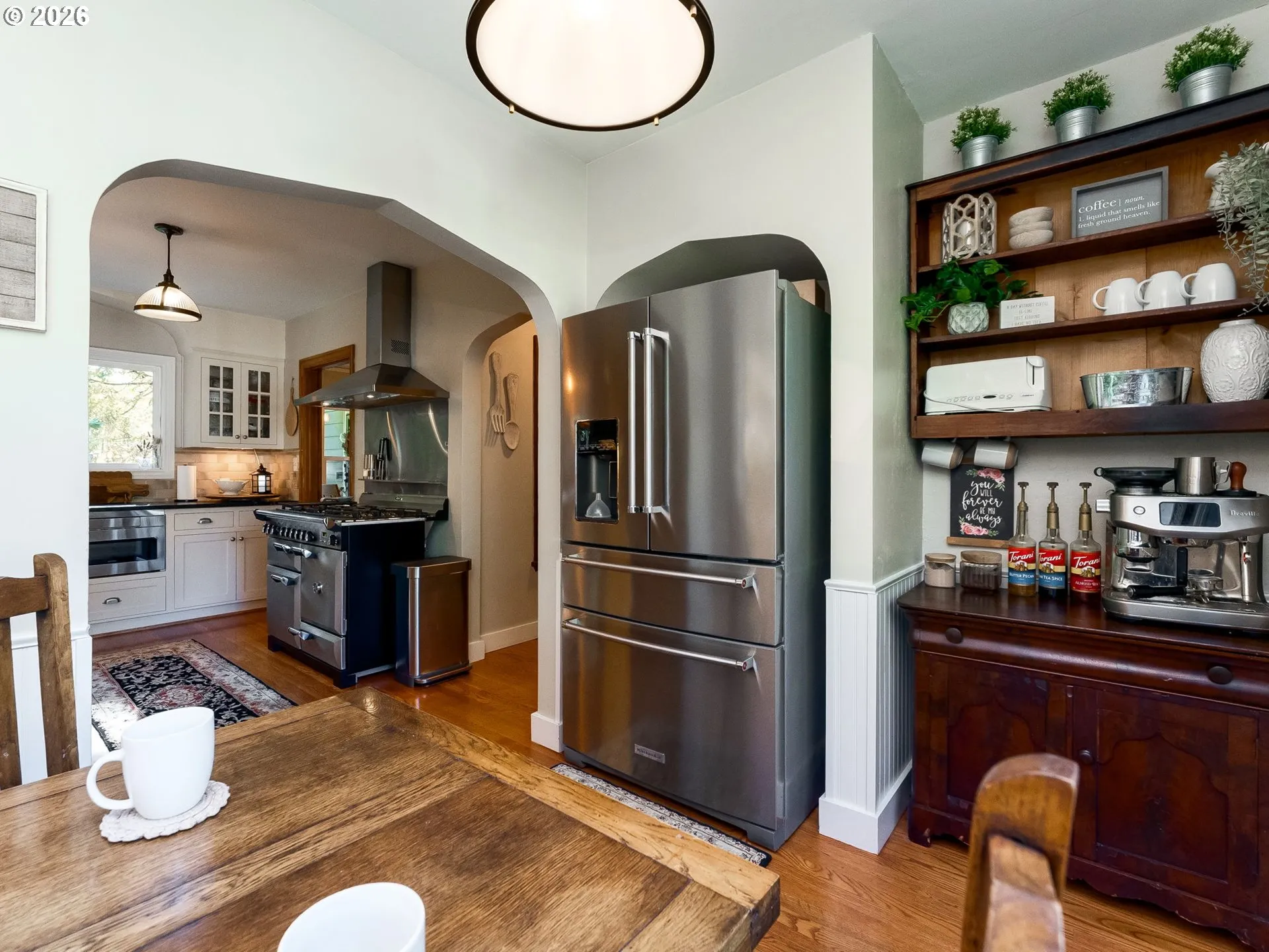 Kitchen-Eating Area