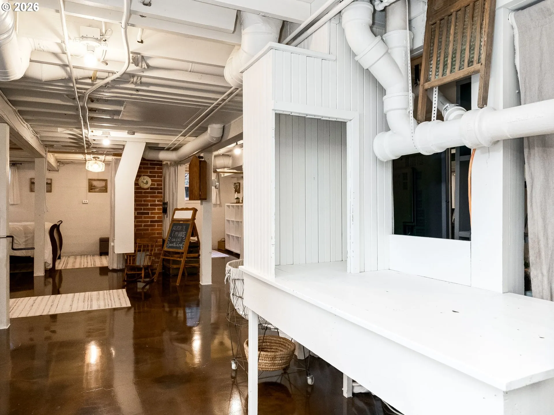Laundry-basement