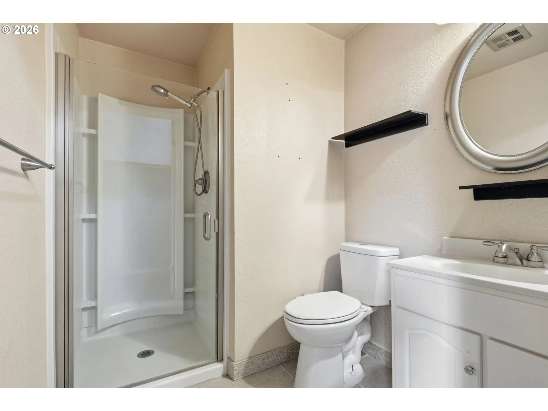 Primary Bedroom-Attached Bathroom