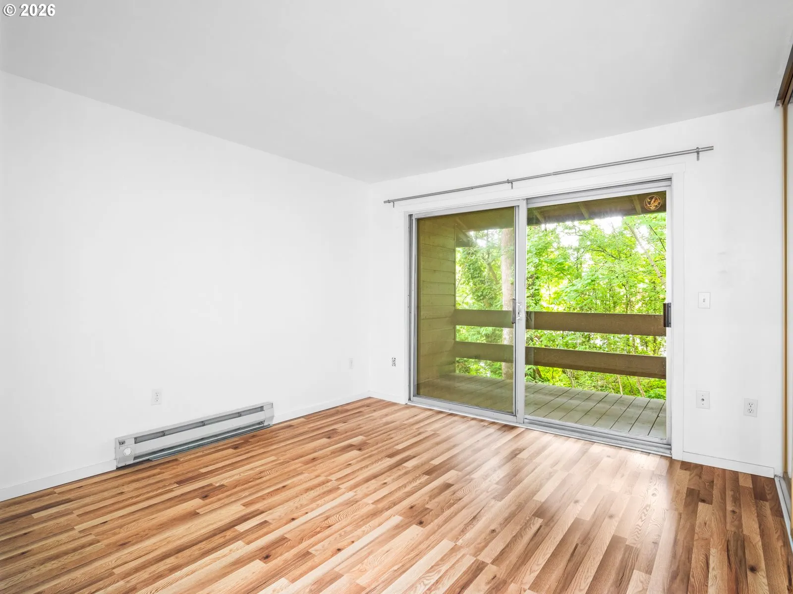Bedroom, Primary