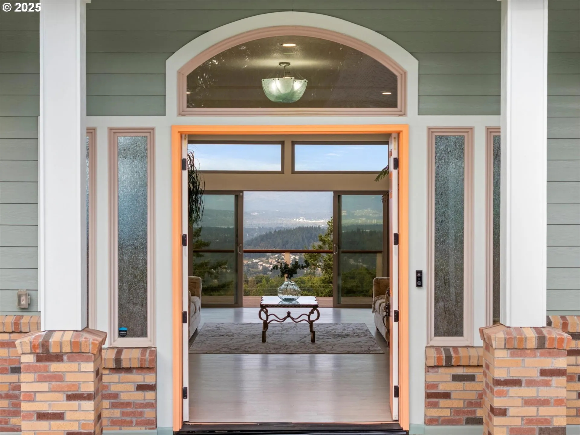 Entrance/Foyer