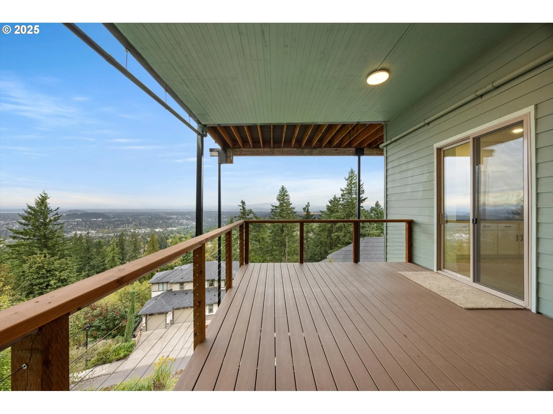 Deck-Lower