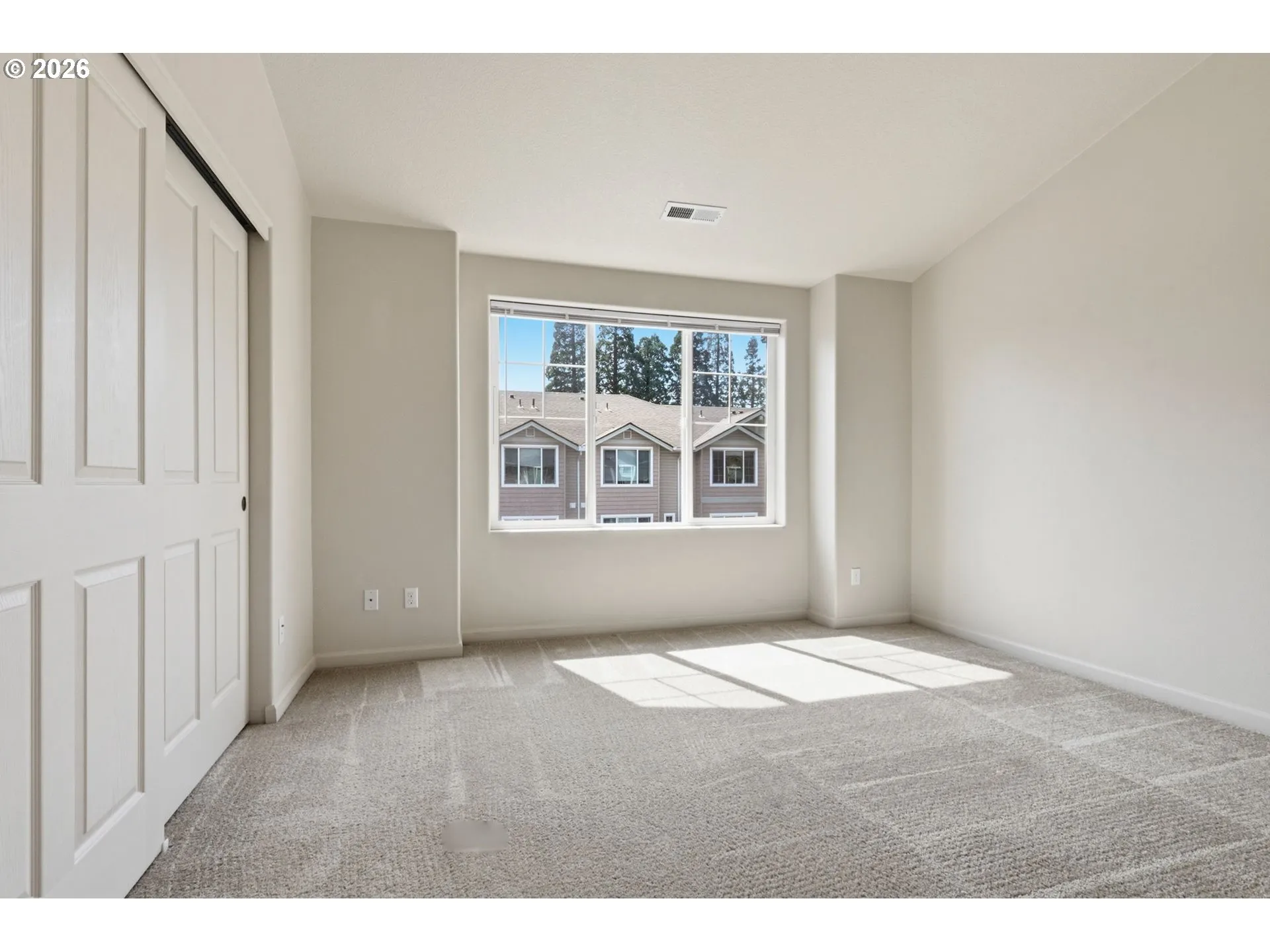 Bedroom, Primary-Upper