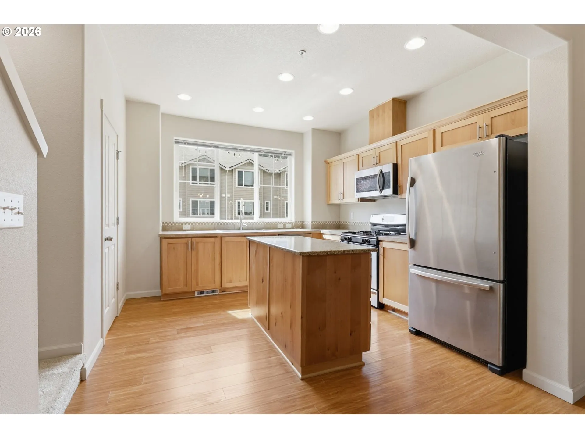 Kitchen-Island