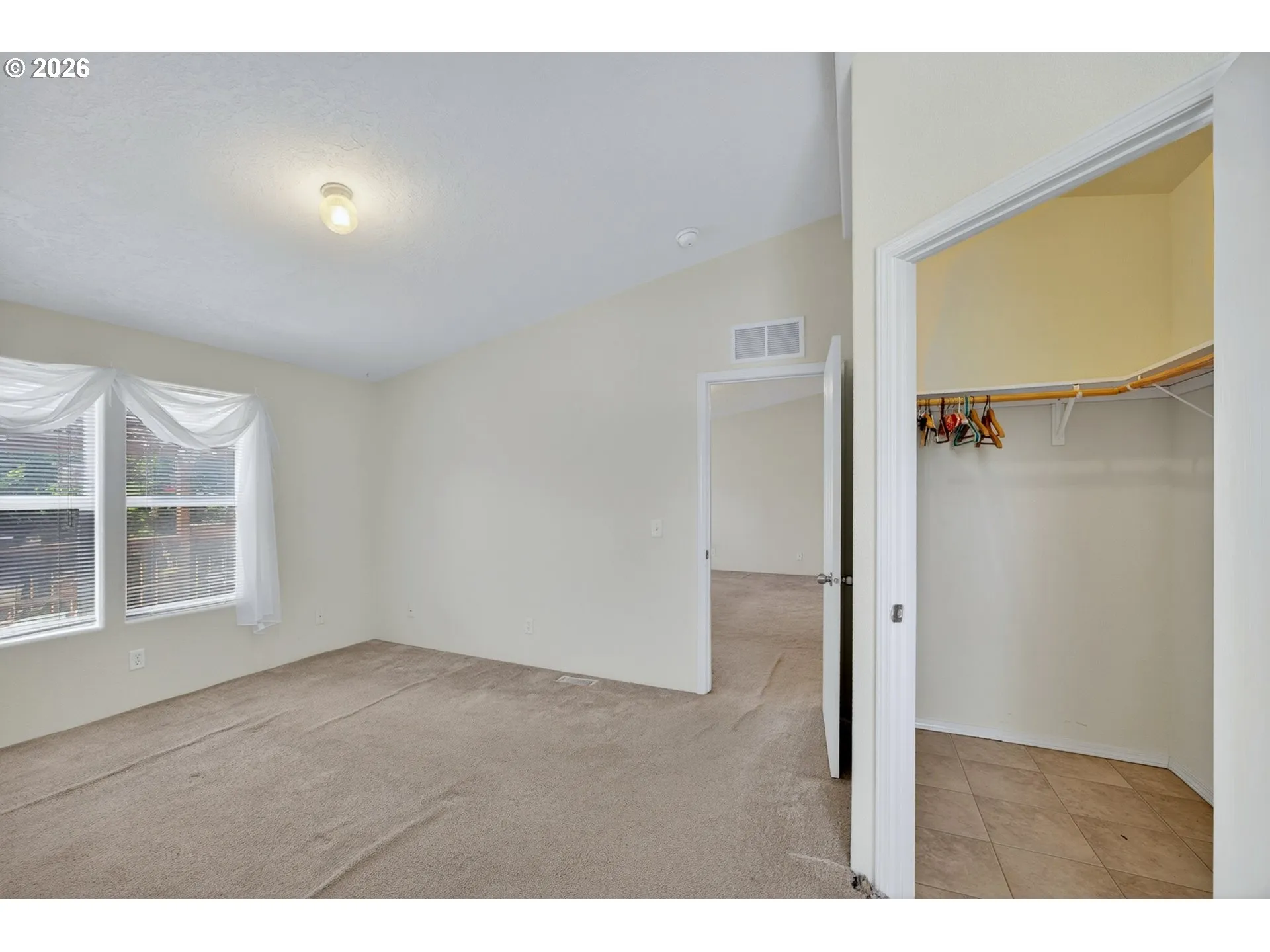 Bedroom-Walk-In Closet
