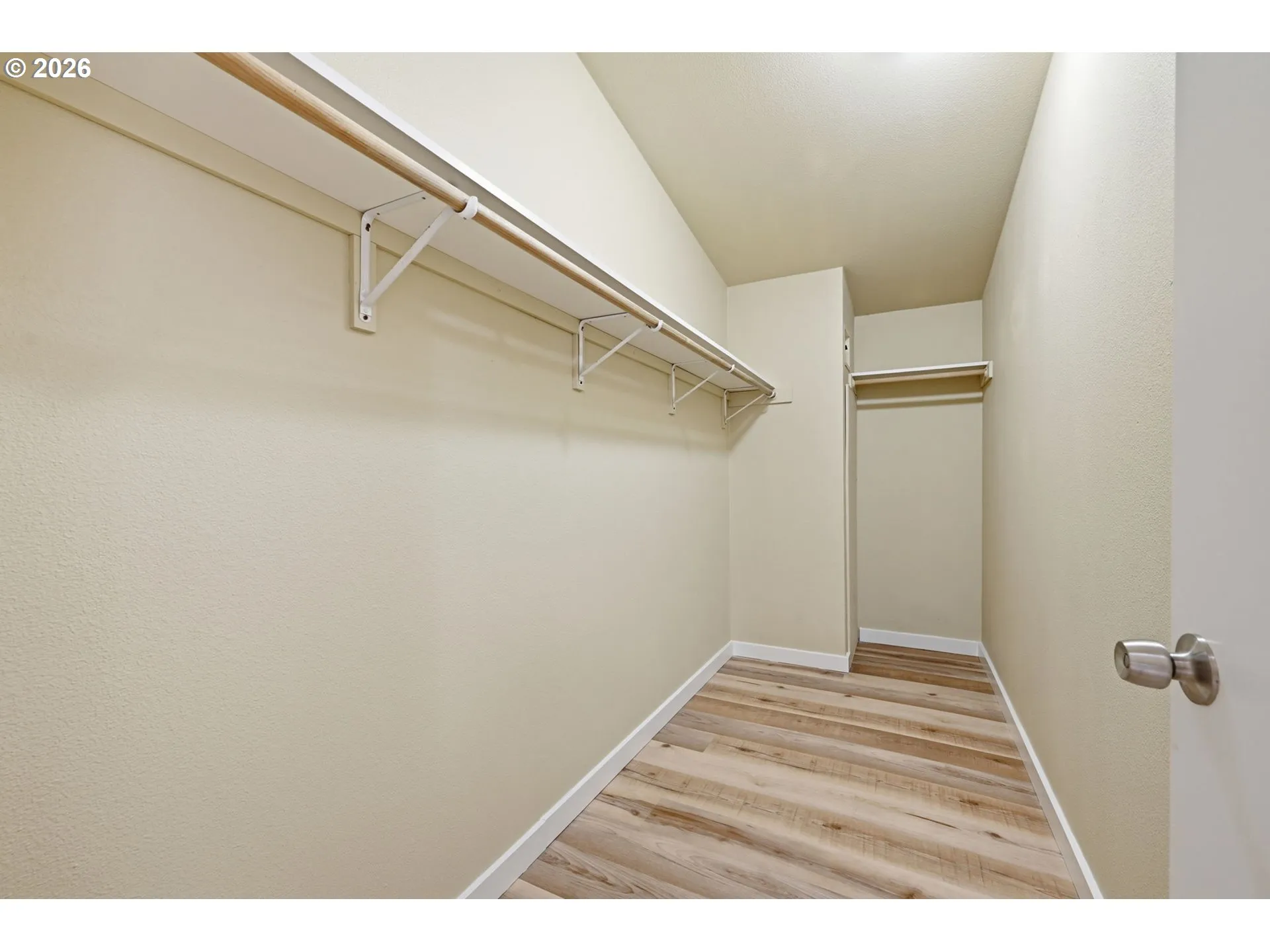 Bedroom, Owner's Suite-Walk-In Closet