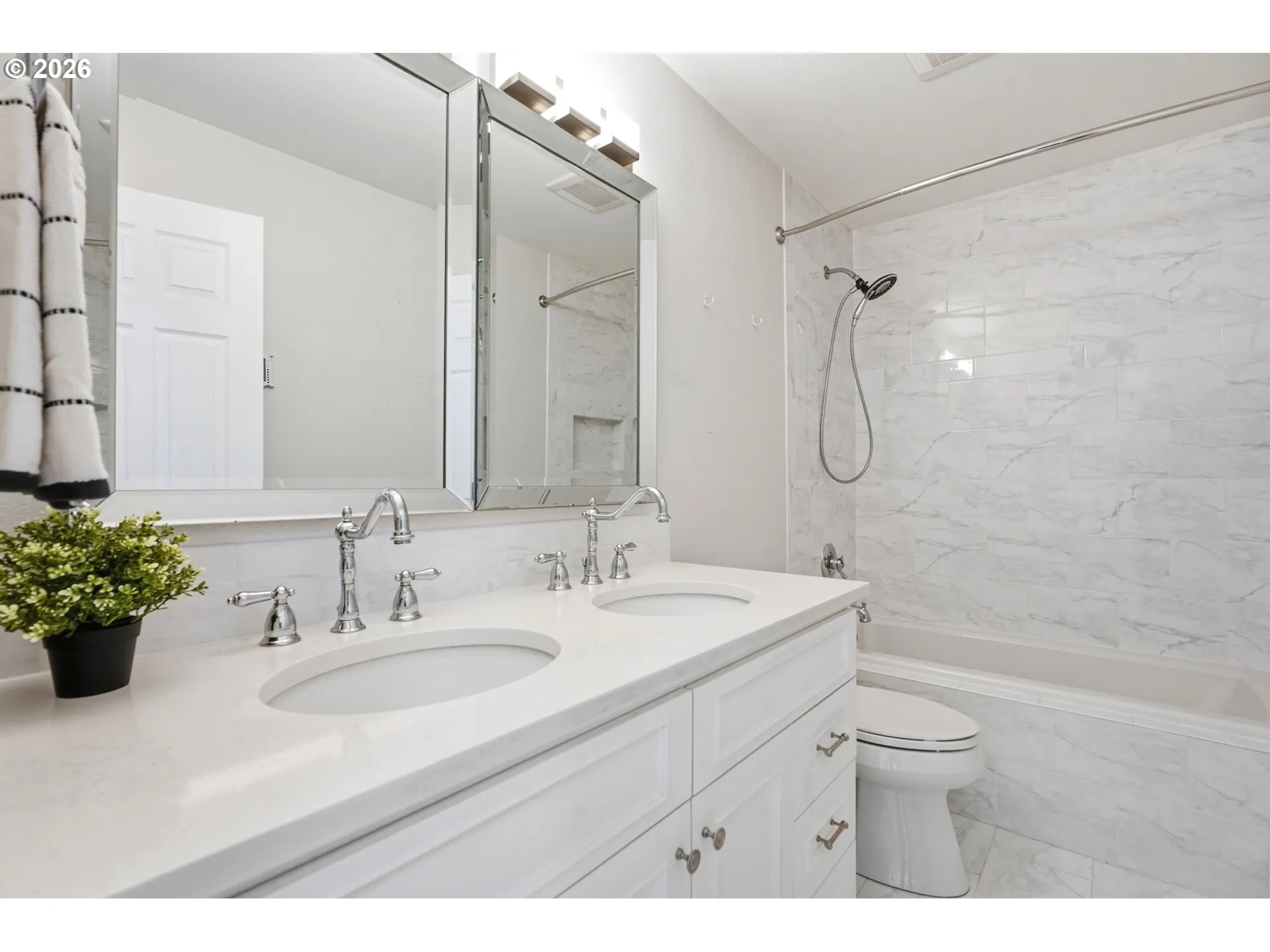 Bathroom-Hall