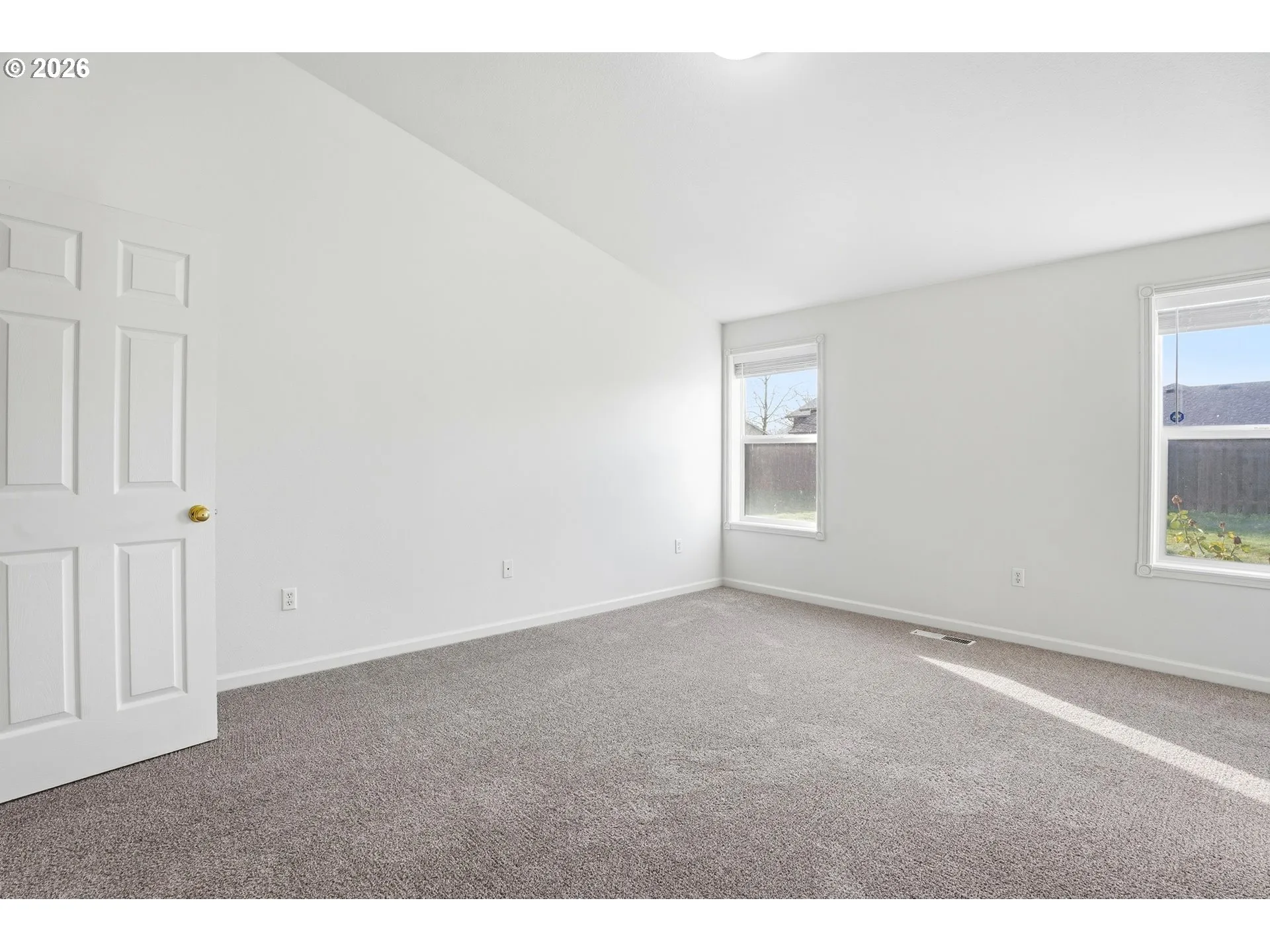 Bedroom, Primary
