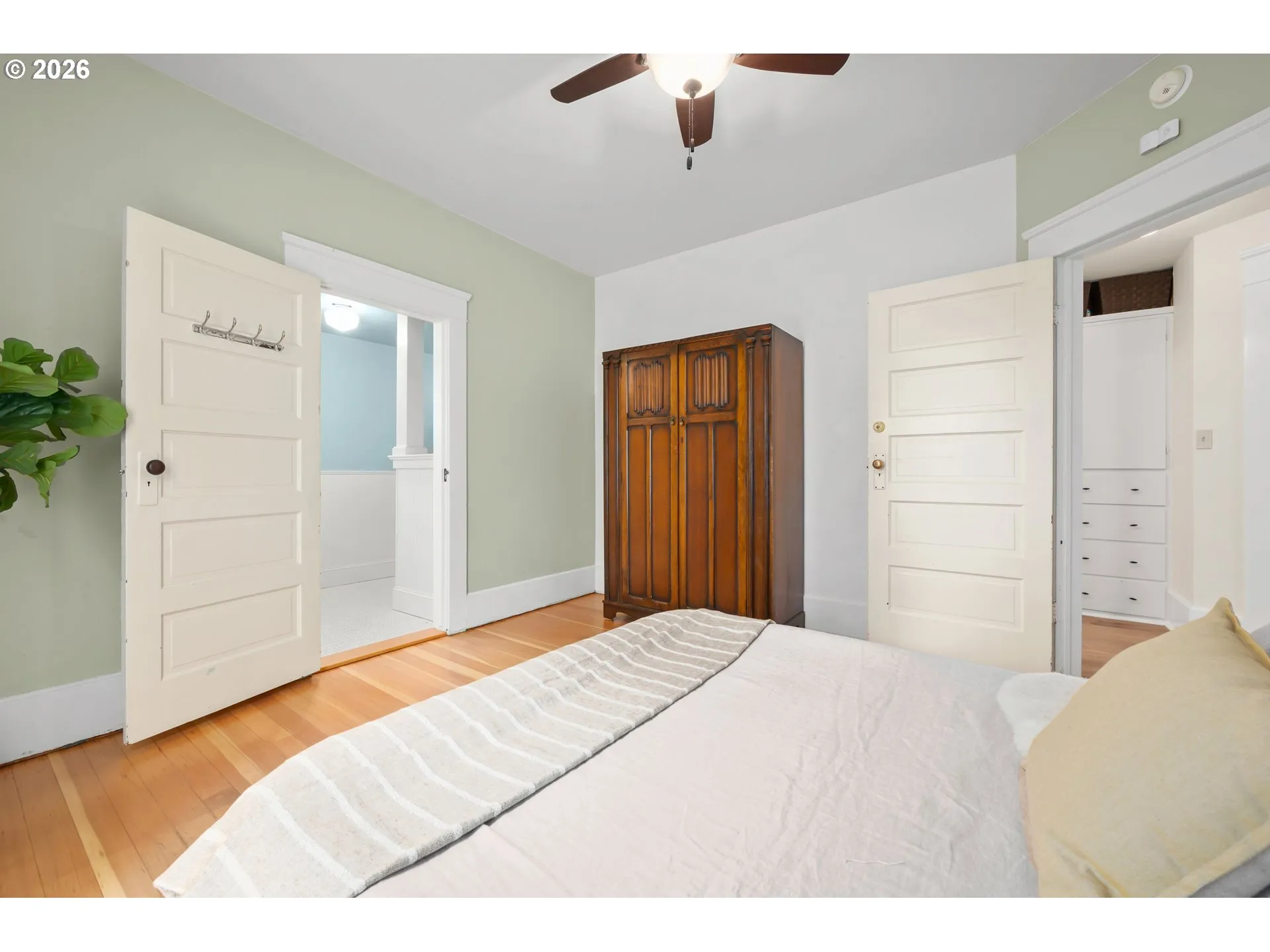 Bedroom, Primary-Main