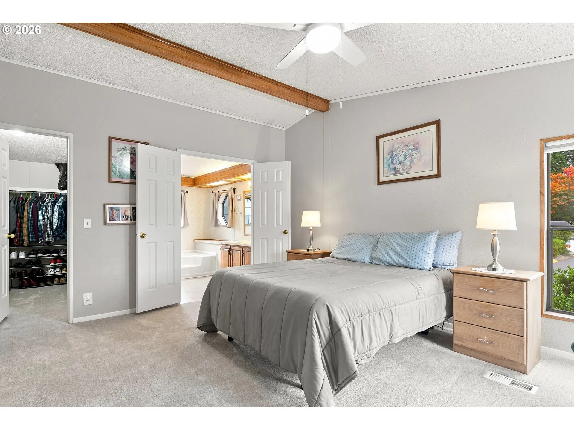 Bedroom, Owner's Suite-Walk-In Closet