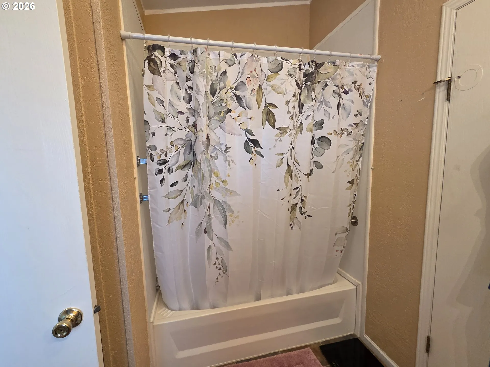 Owner's Suite Bathroom-Full Bathroom