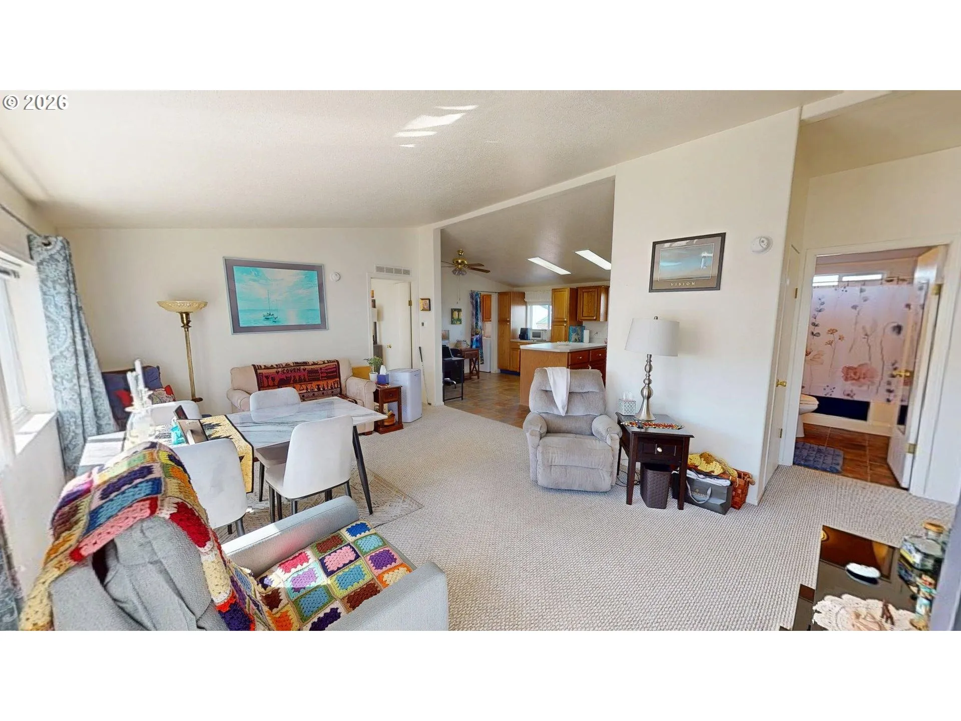 Living Room-Vaulted Ceilings