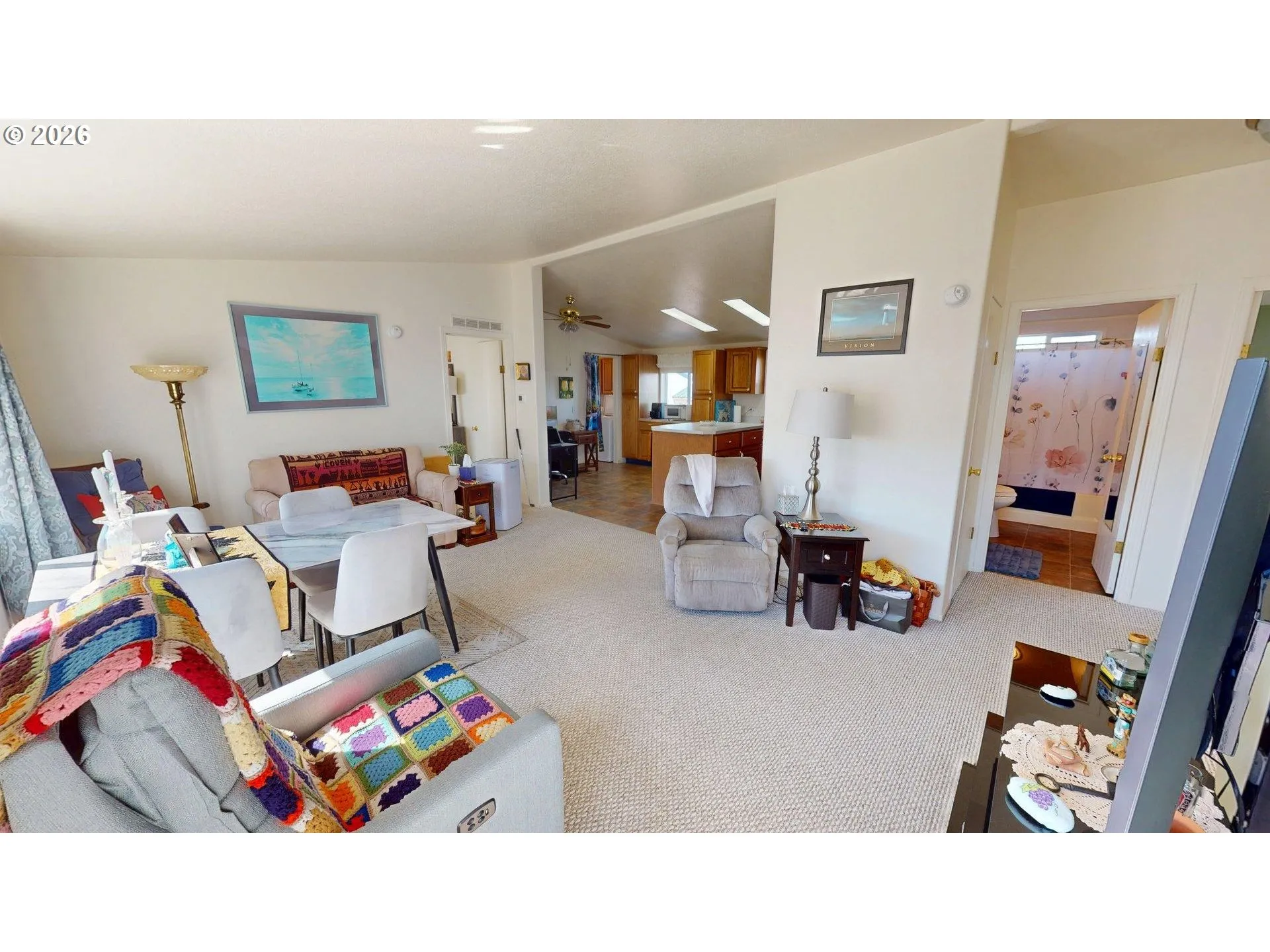Living Room-Vaulted Ceilings
