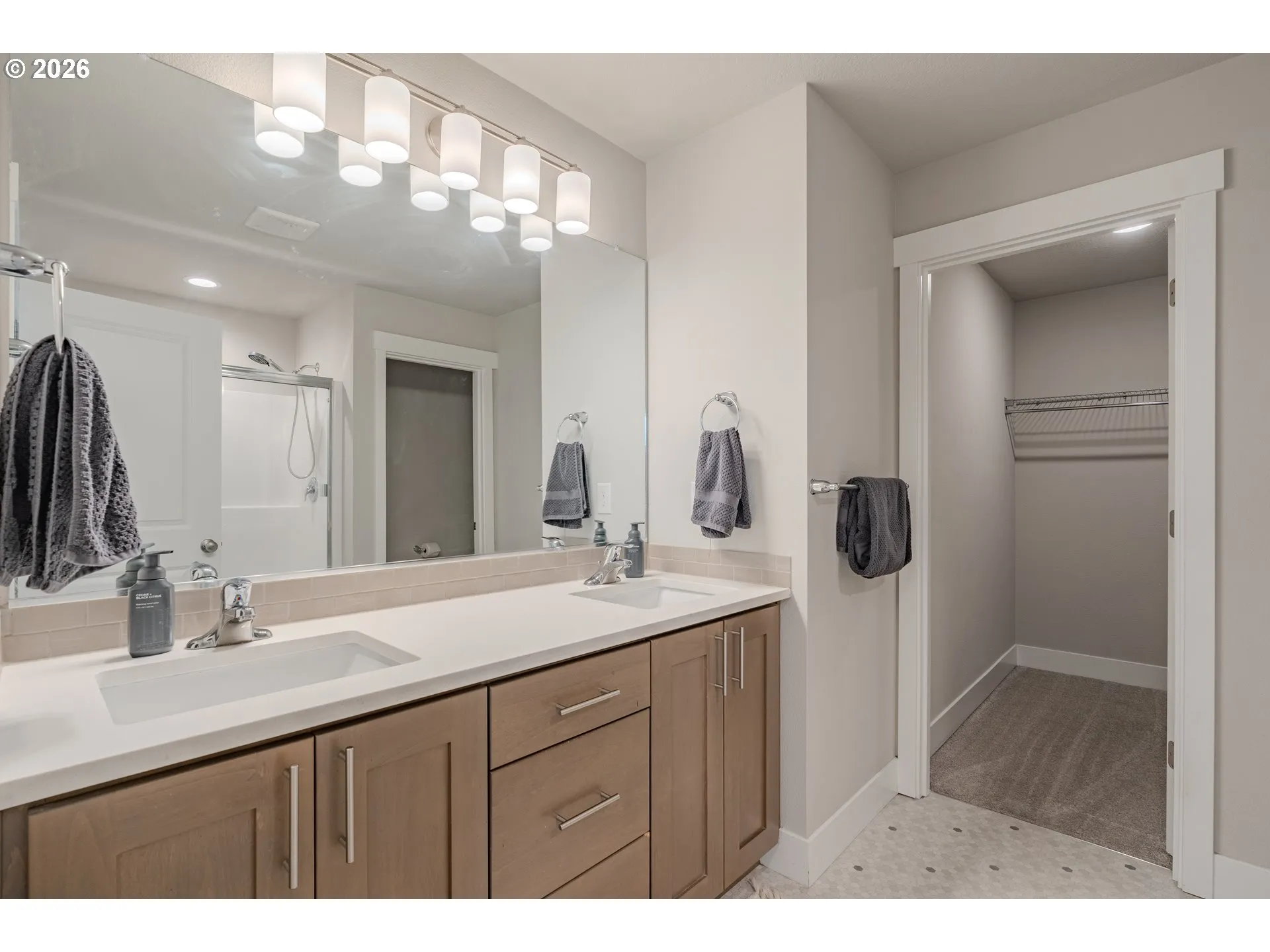 Bathroom, Attached-Double Sinks