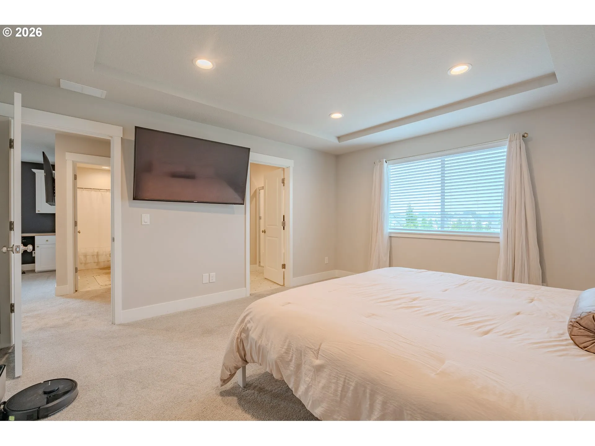 Bedroom, Primary