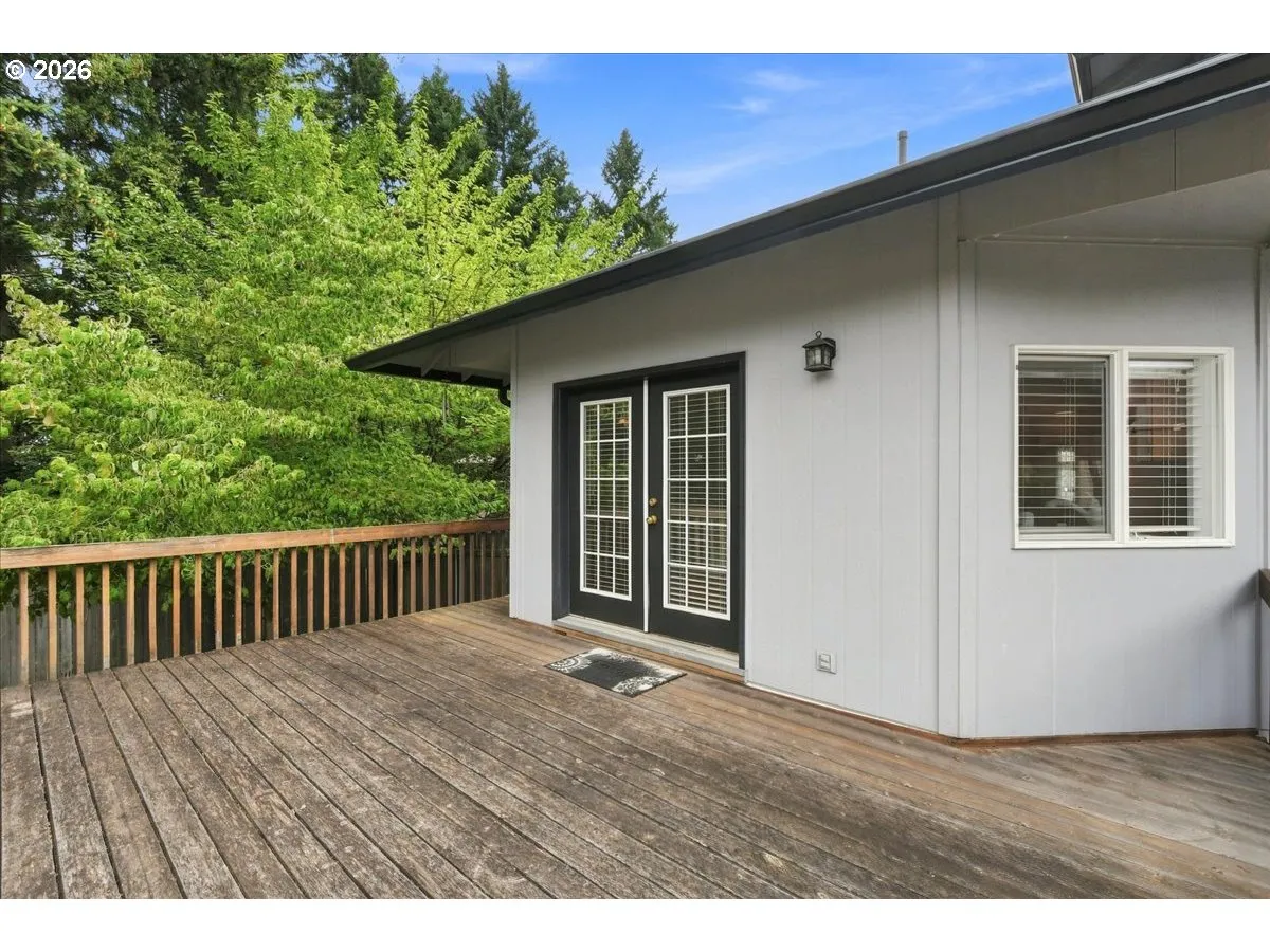 Deck-Main