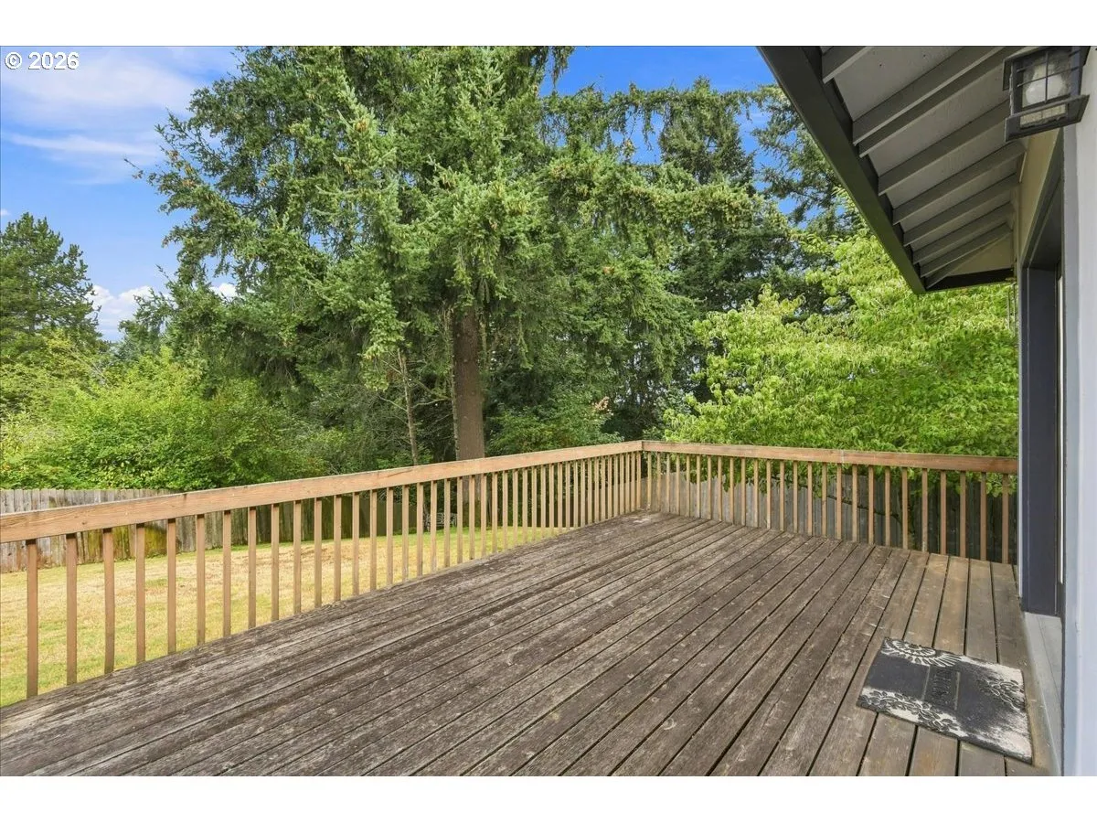 Deck-Main