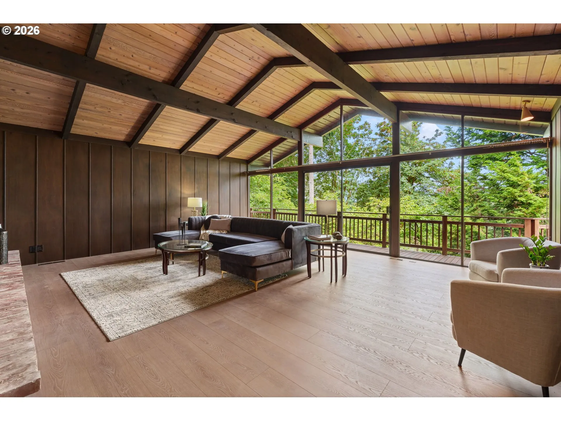 Living Room-Vaulted Ceilings