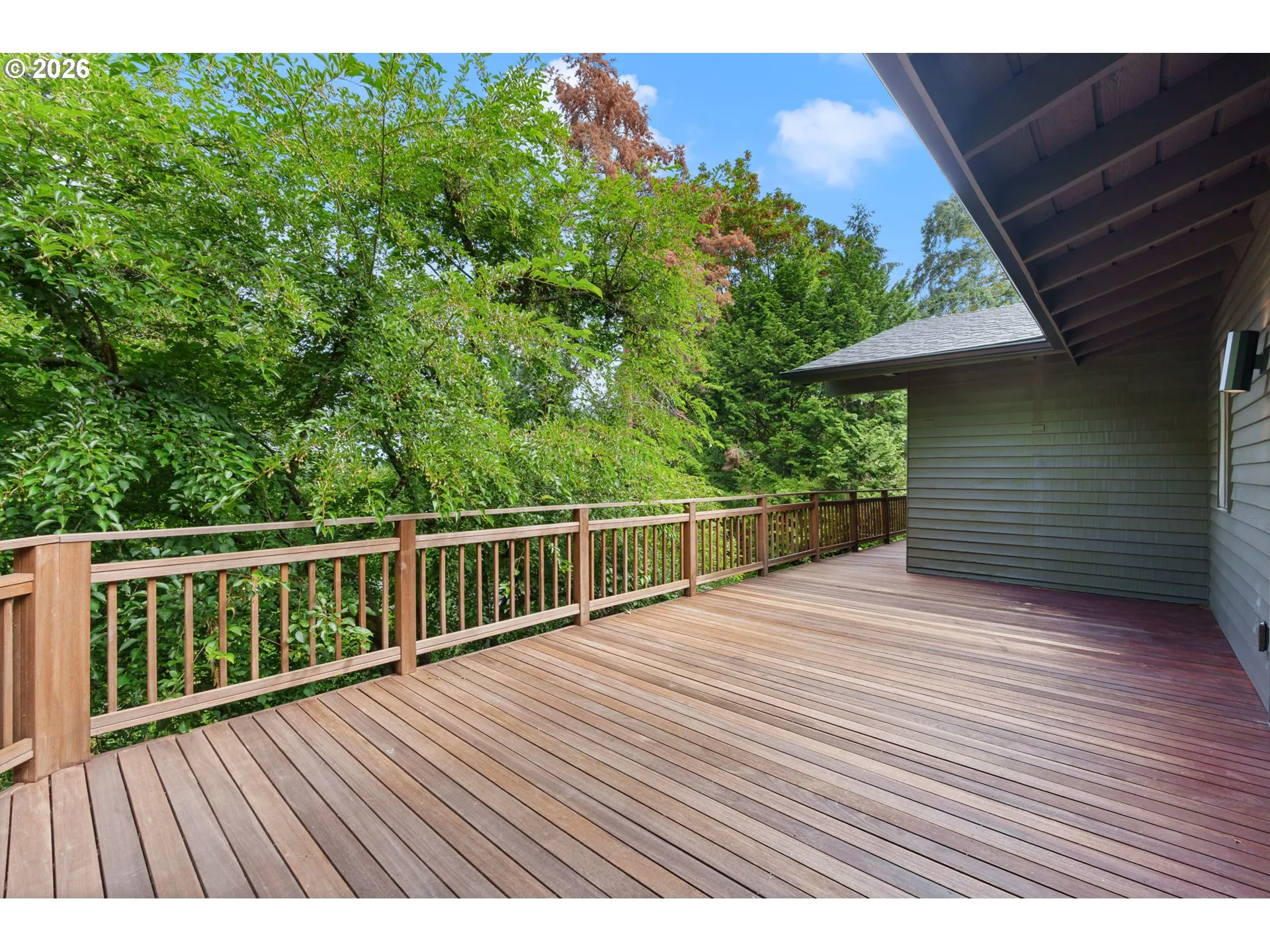 Deck-Main