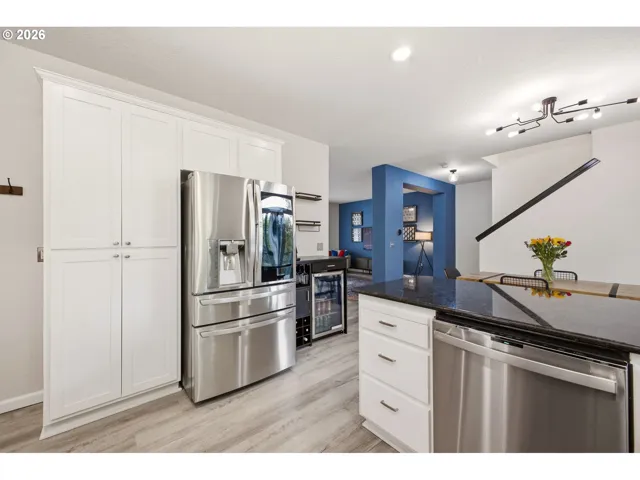 Kitchen-Island