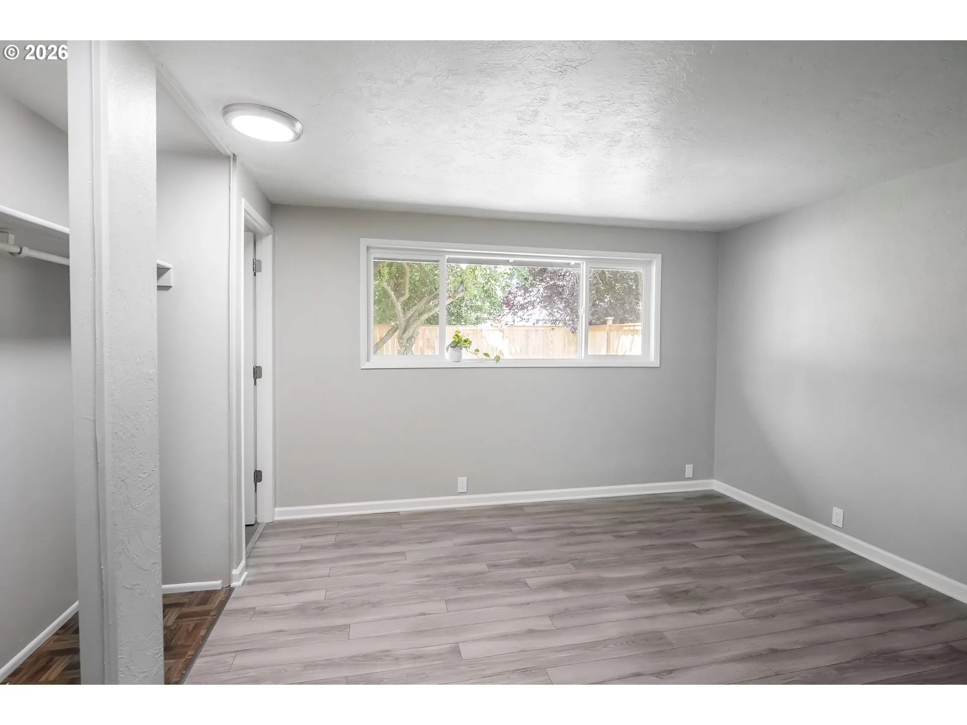 Bedroom, Primary