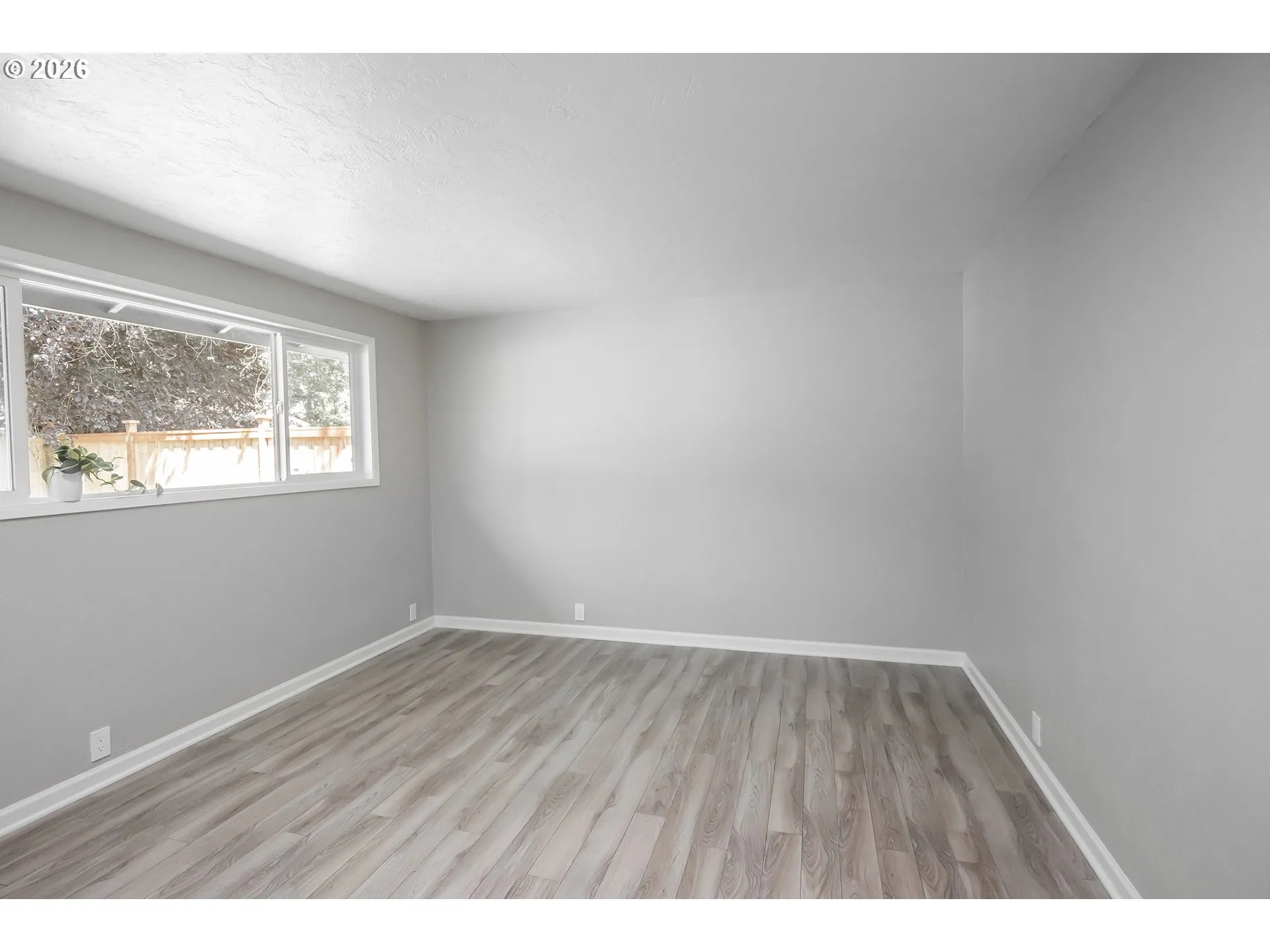 Bedroom, Primary