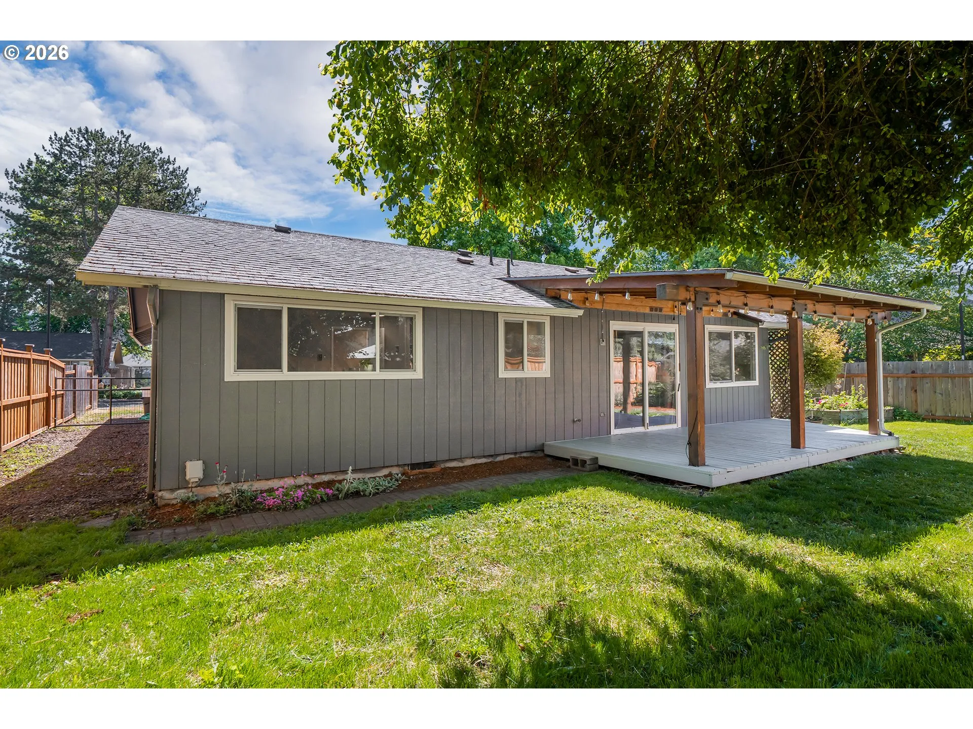Yard-Fenced