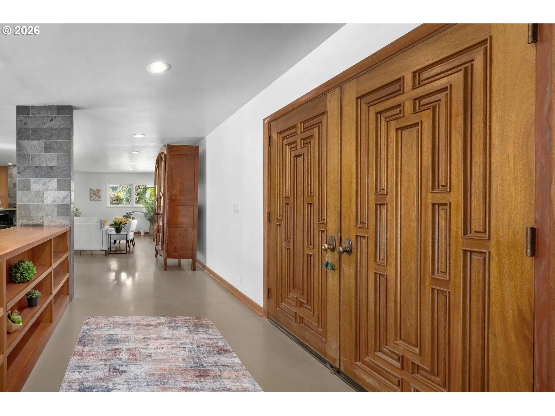 Entrance/Foyer