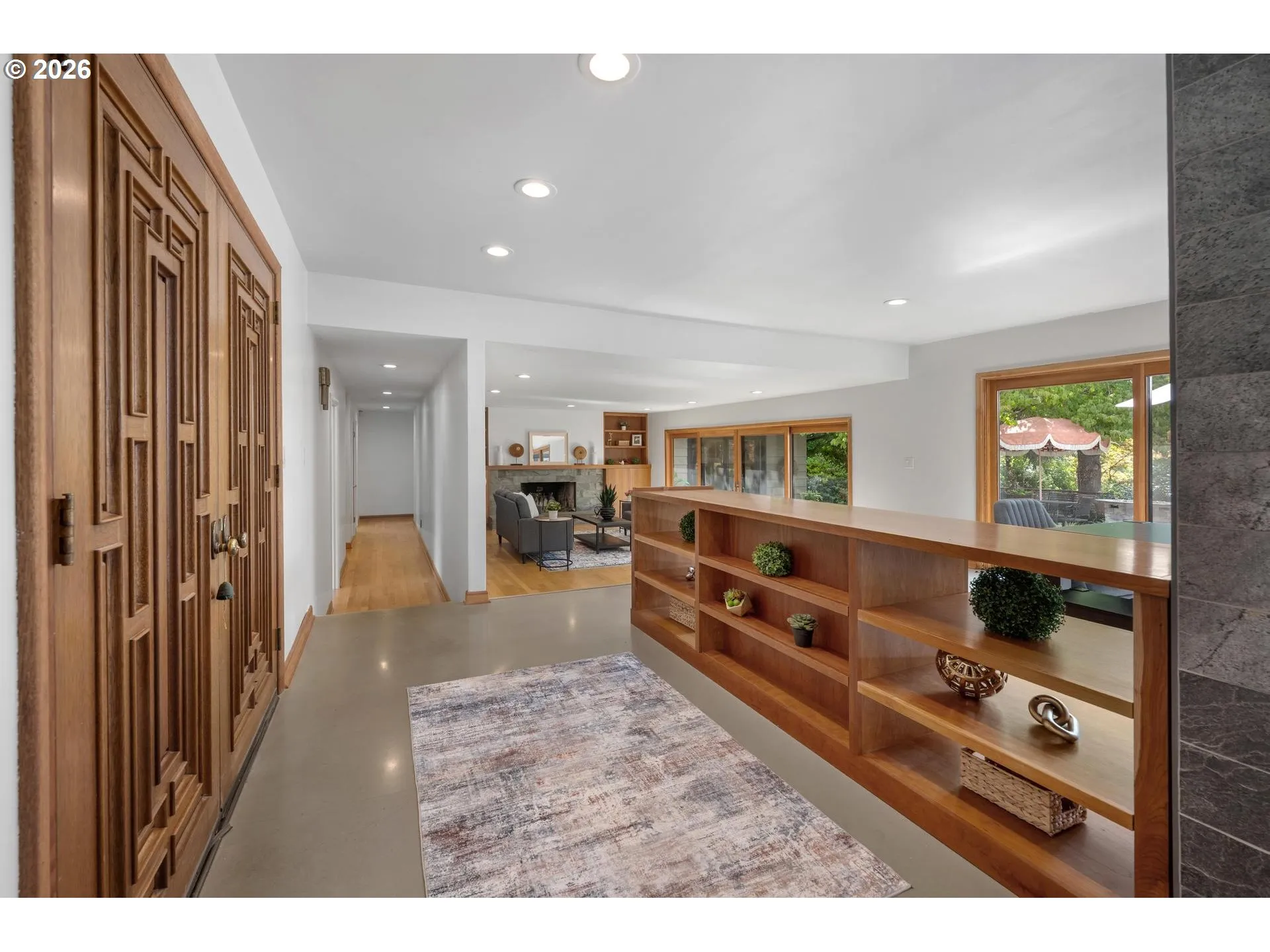 Entrance/Foyer