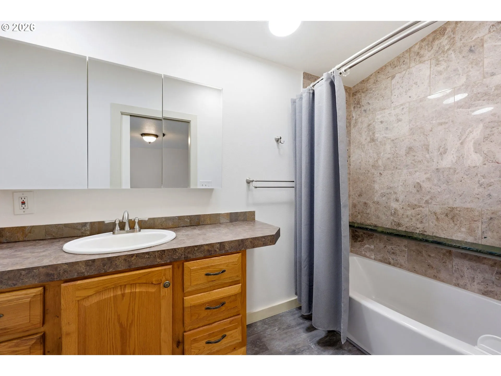 Owner's Suite Bathroom-Full Bathroom