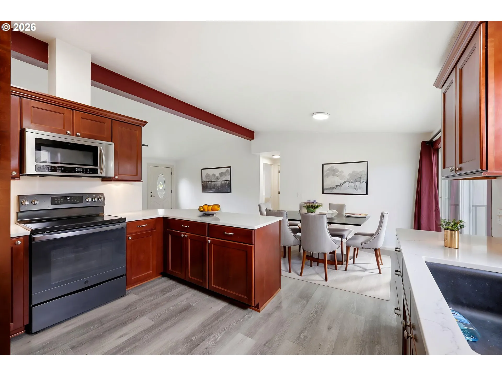 Kitchen/Dining Room