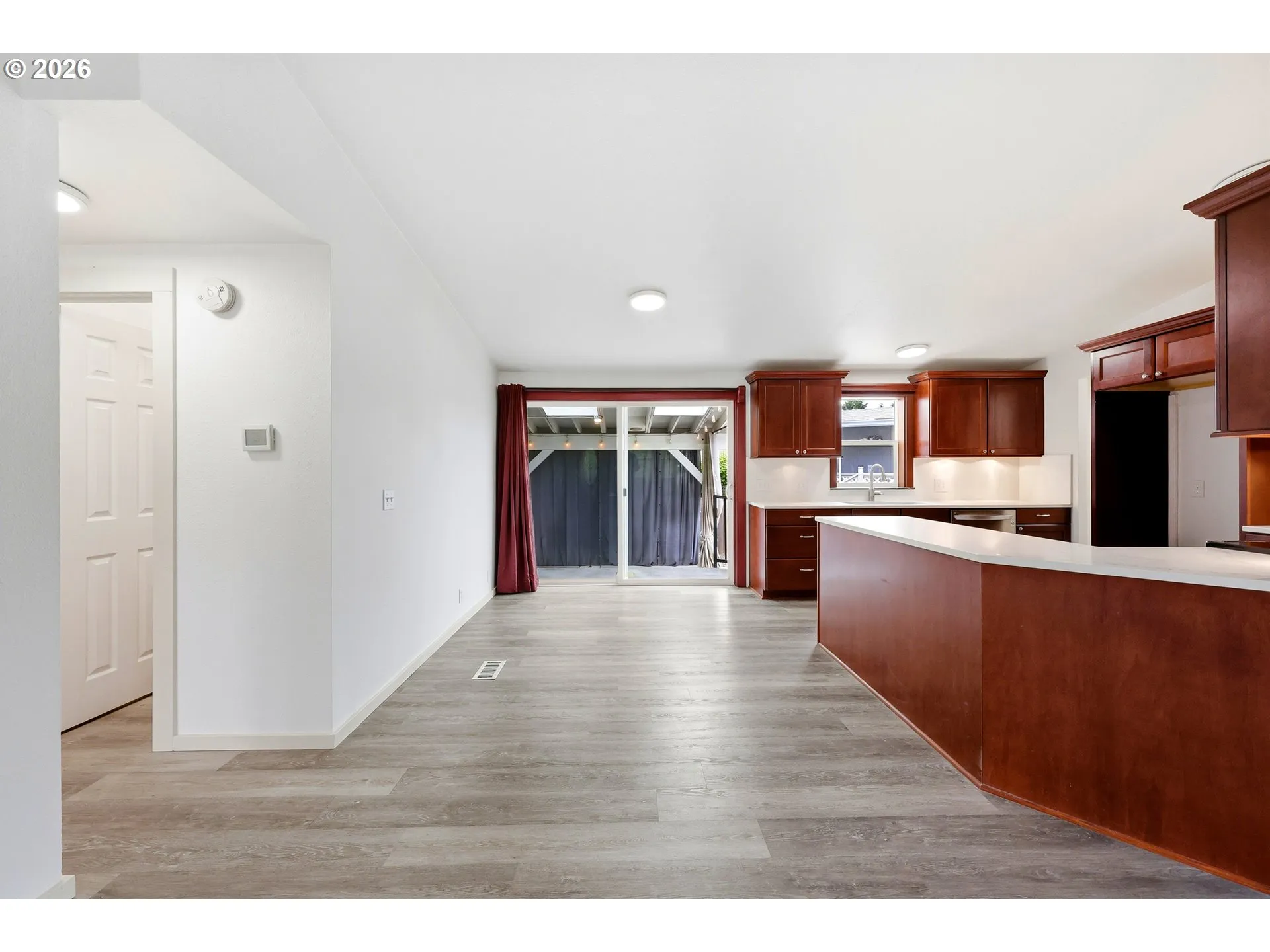 Dining Room-Vaulted Ceilings