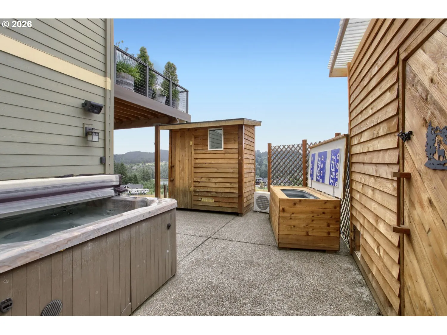 Hot Tub