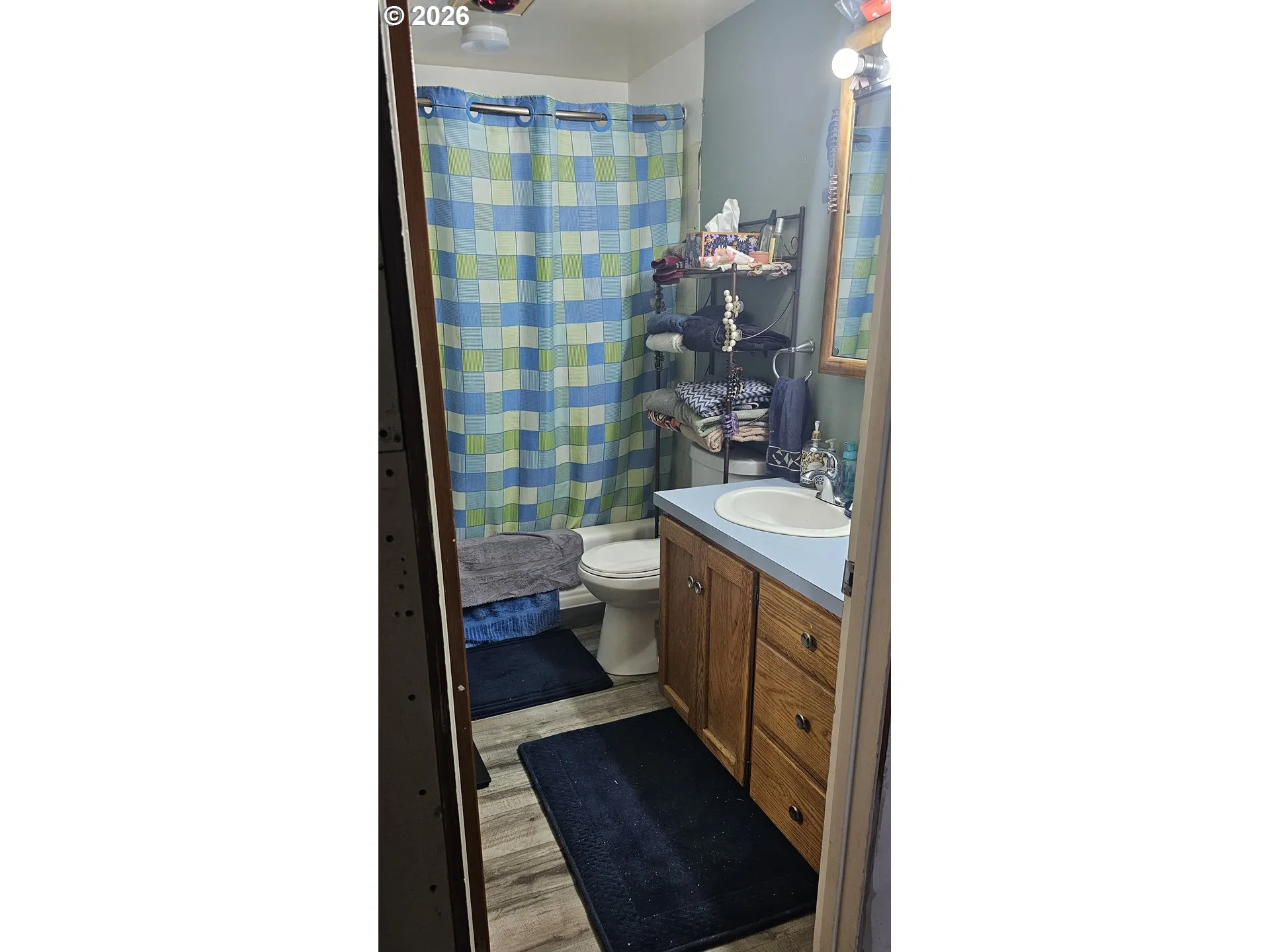 Bathroom-Lower