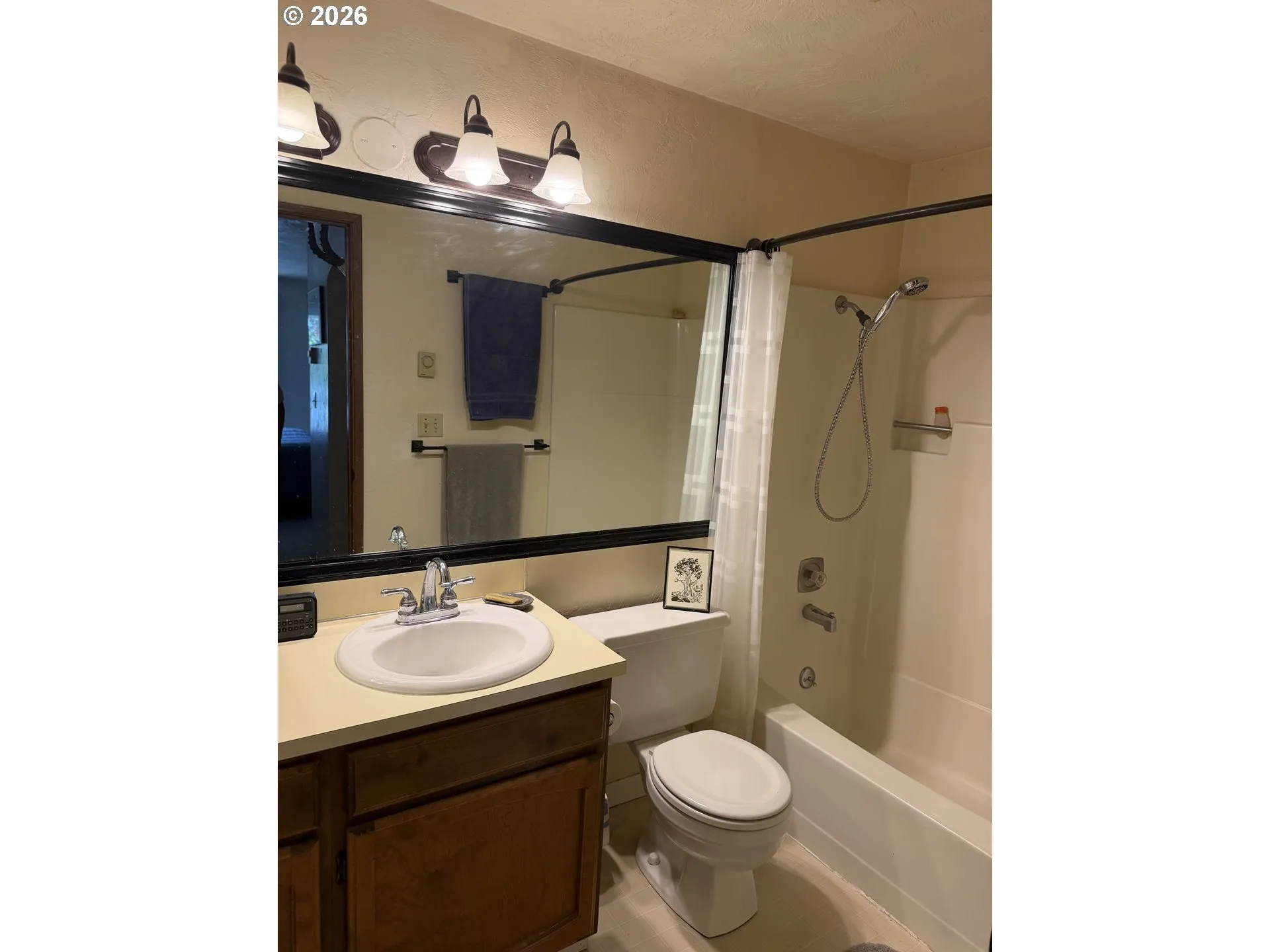 Bathroom-Double Sinks